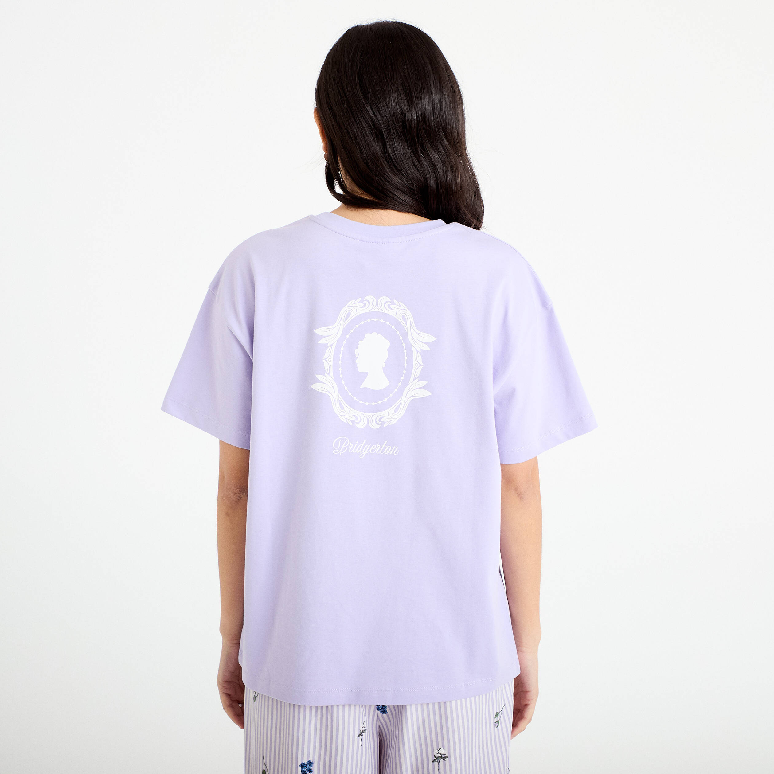 T-shirt oversize brod&eacute; Bridgerton parme femme
