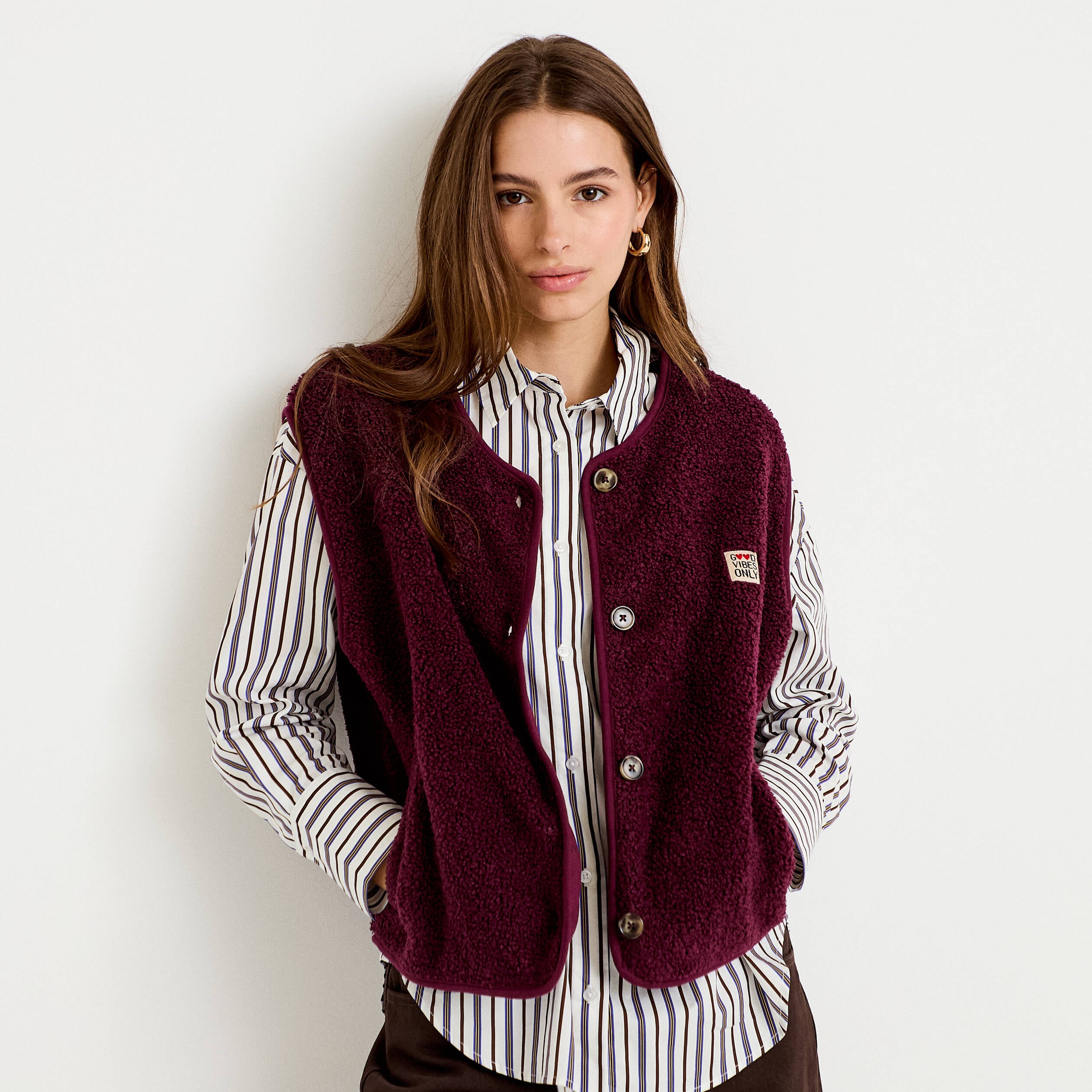 Gilet sans manches fausse fourrure prune femme