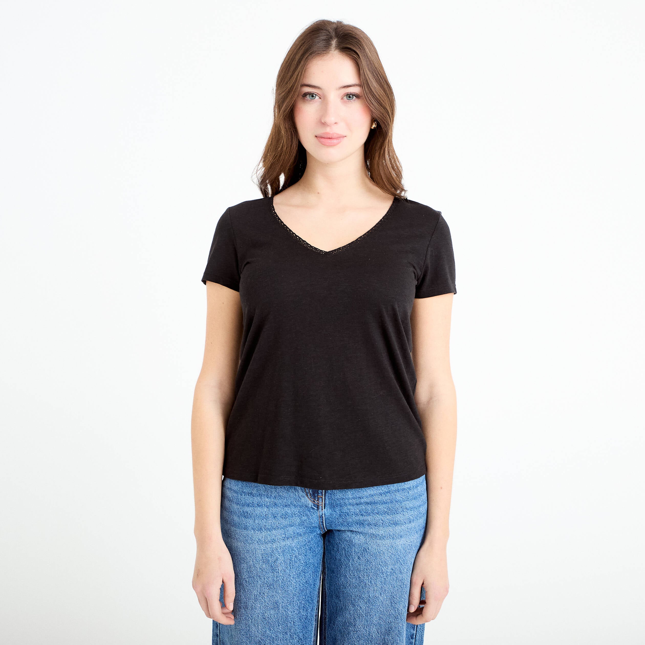 T-shirt col v manches courtes noir femme