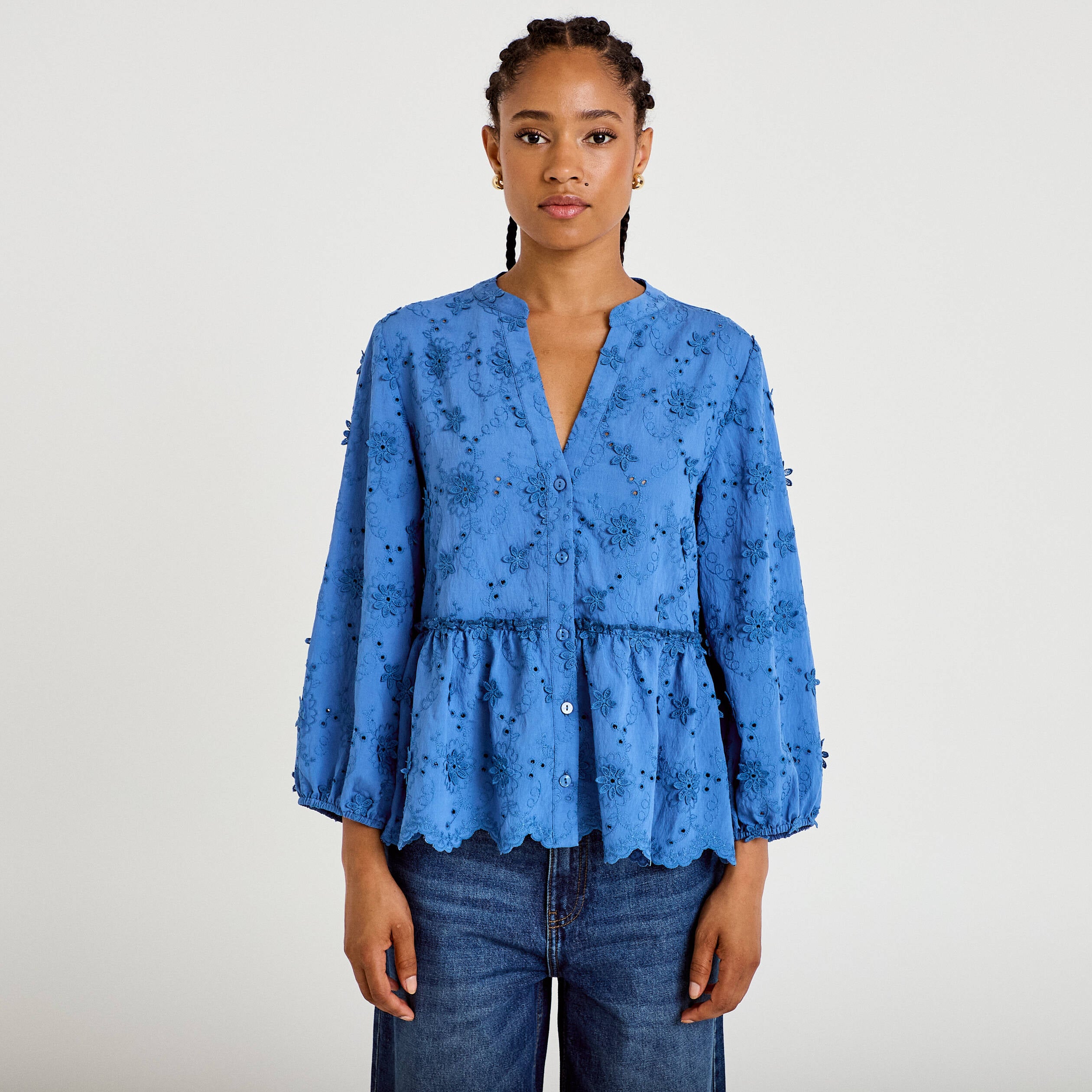 Blouse &agrave; motif en relief bleu fonc&eacute; femme
