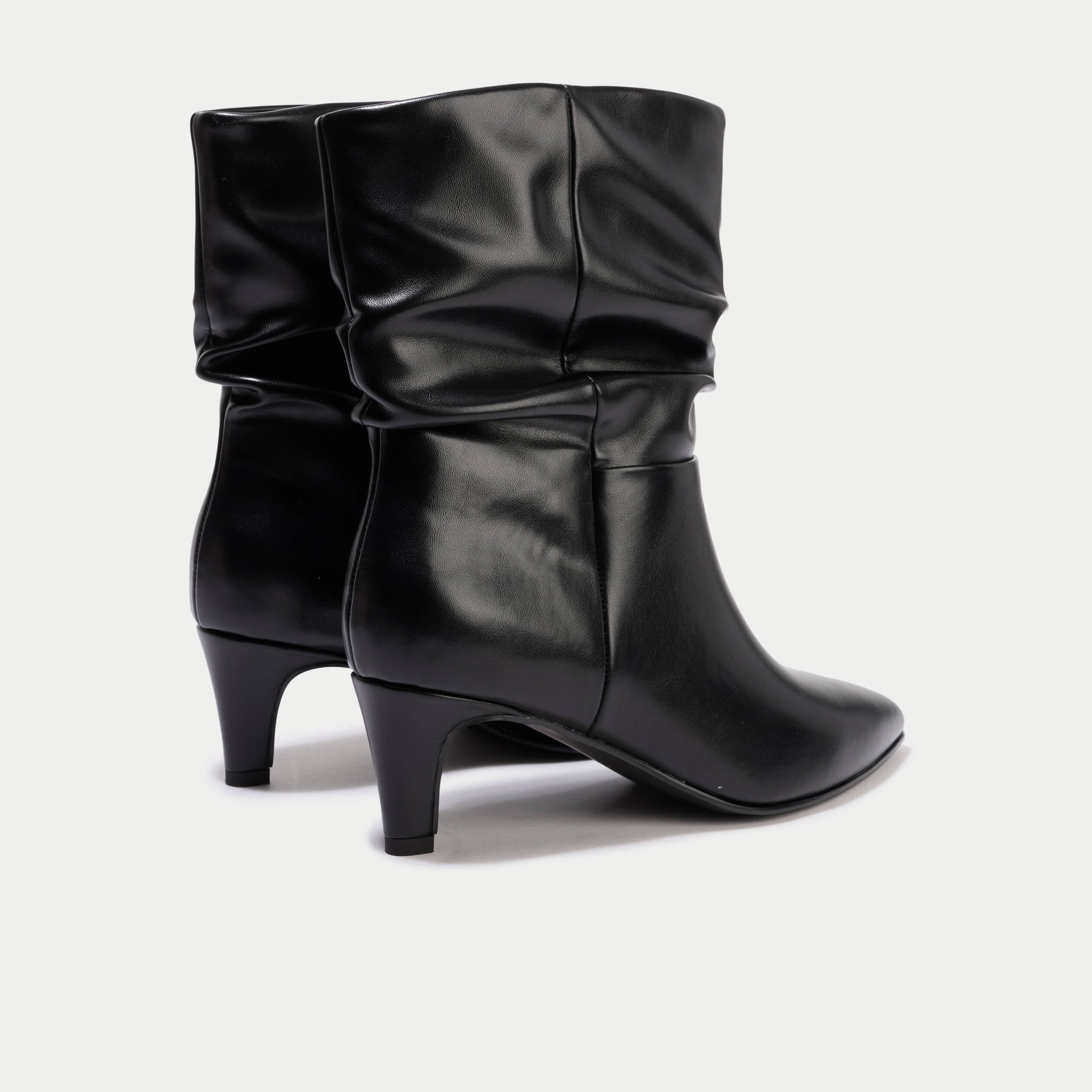Bottes aspect daim noir femme