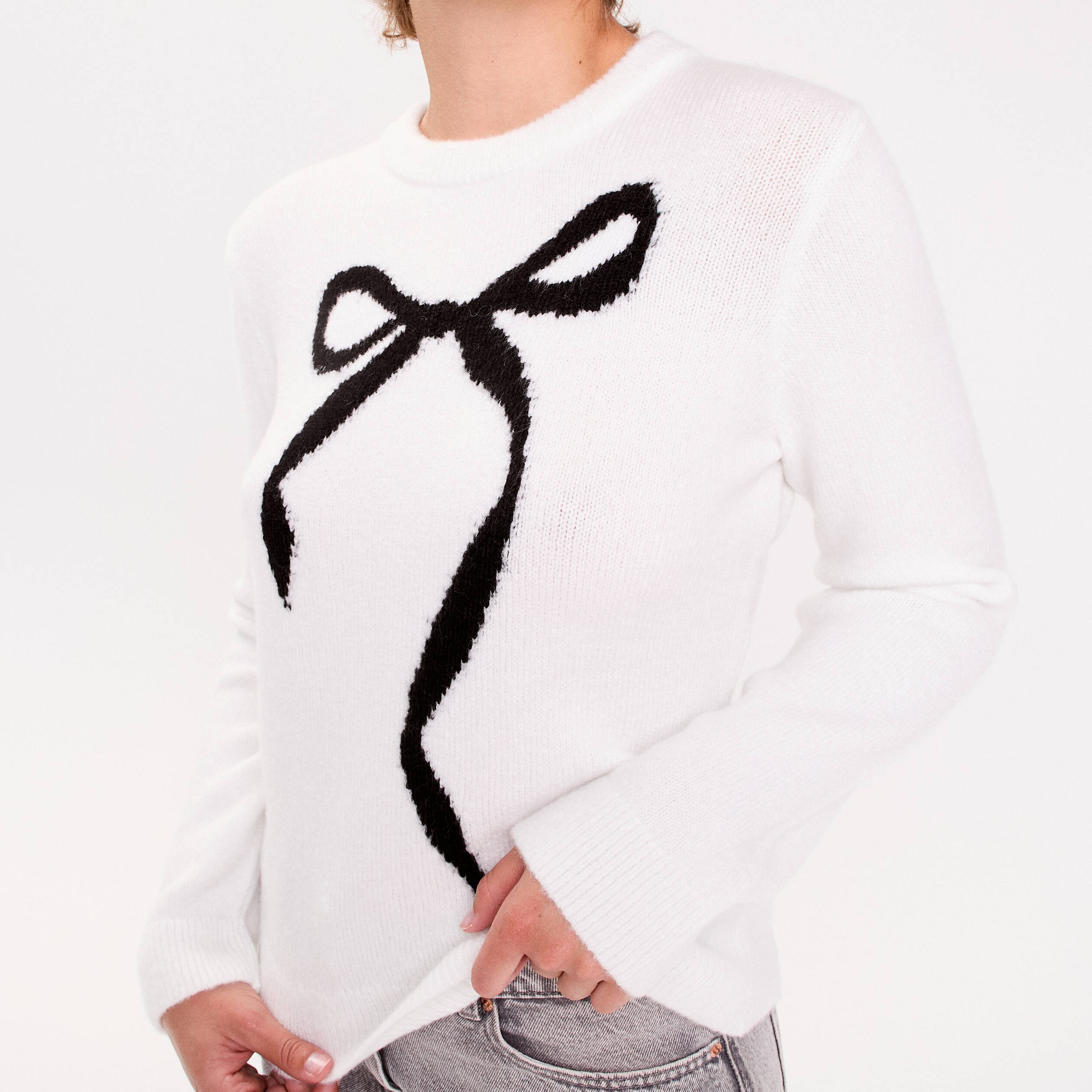Pull motif noeud ecru femme