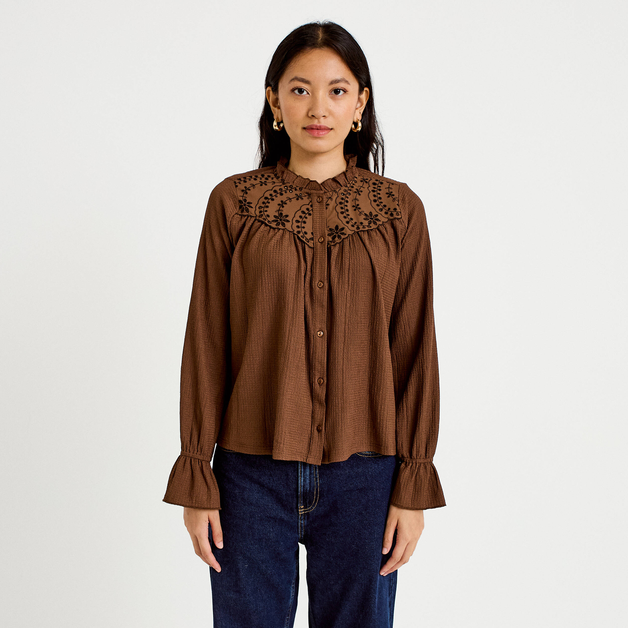 Blouse droite manches longues pliss&eacute;e marron femme
