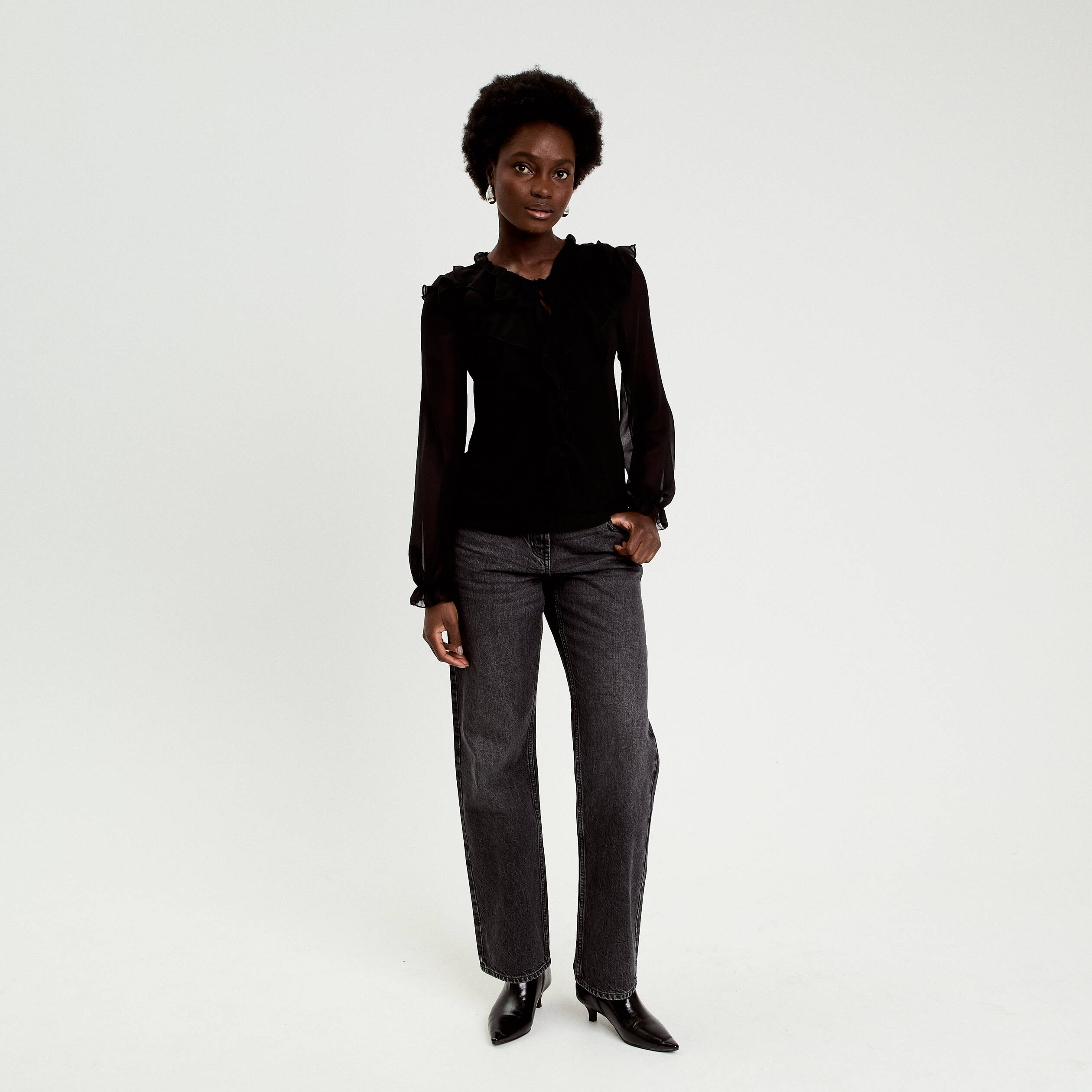 Blouse col v manches longues noir femme