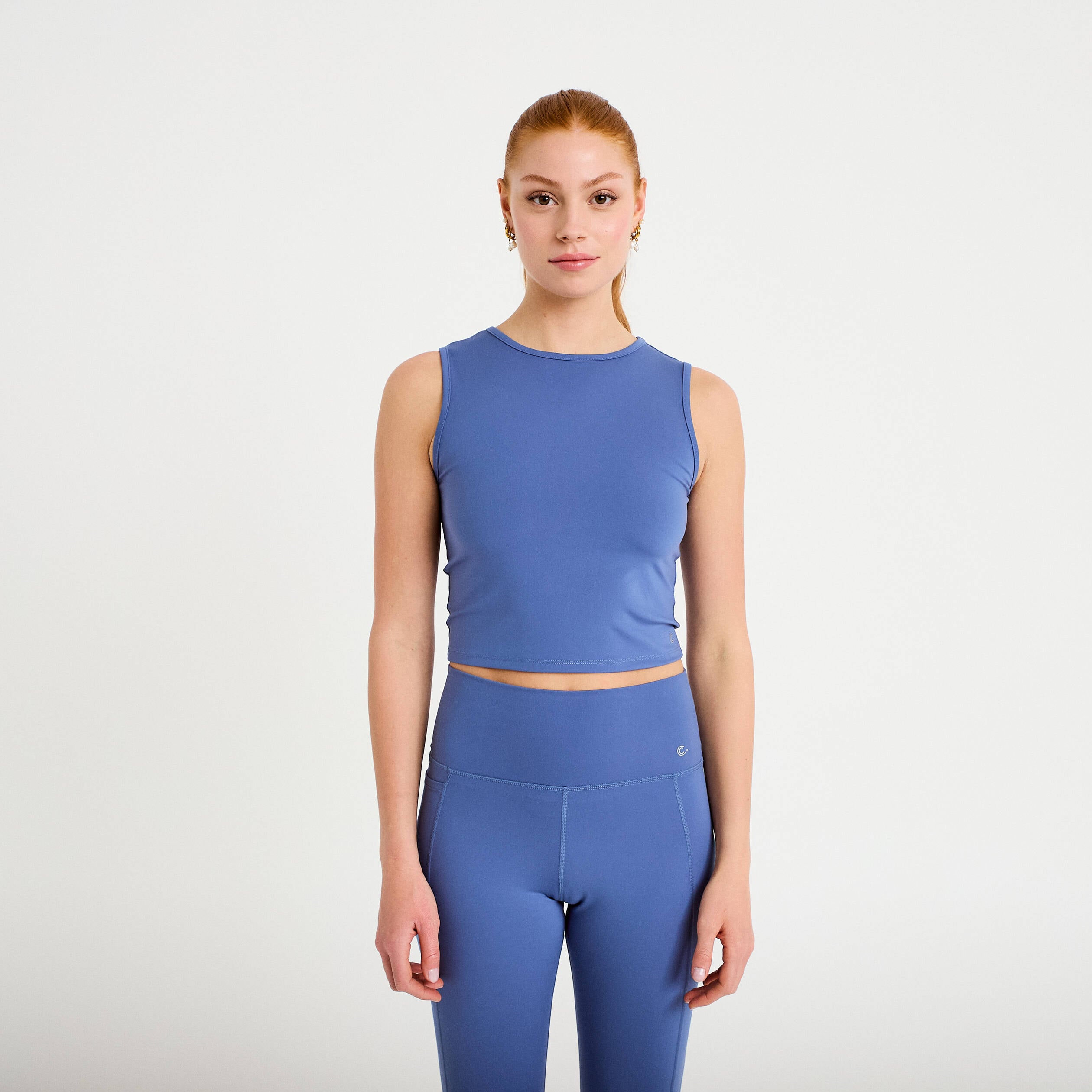 D&eacute;bardeur col rond activewear bleu fonc&eacute; femme