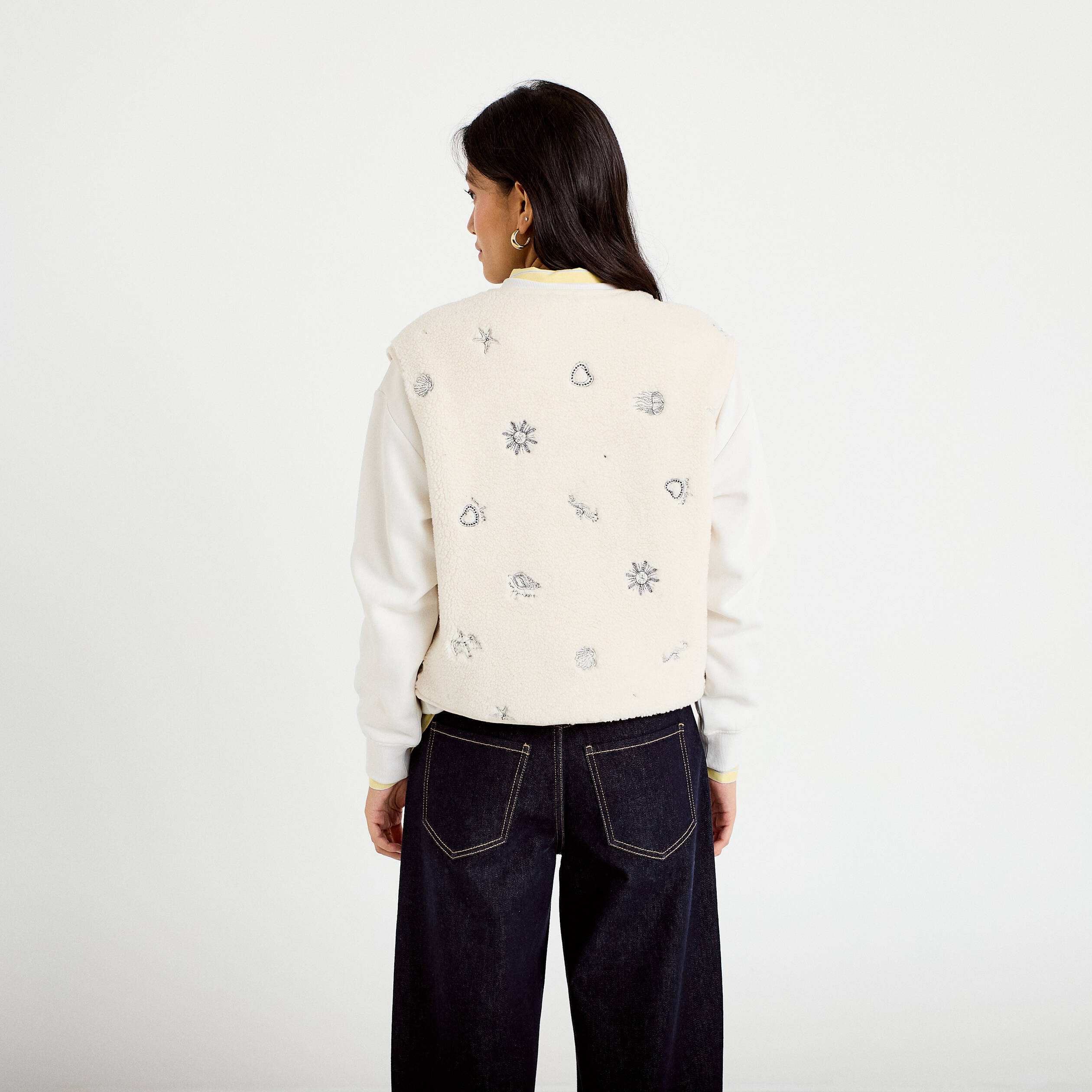 Gilet sans manches effet polaire col v ecru femme