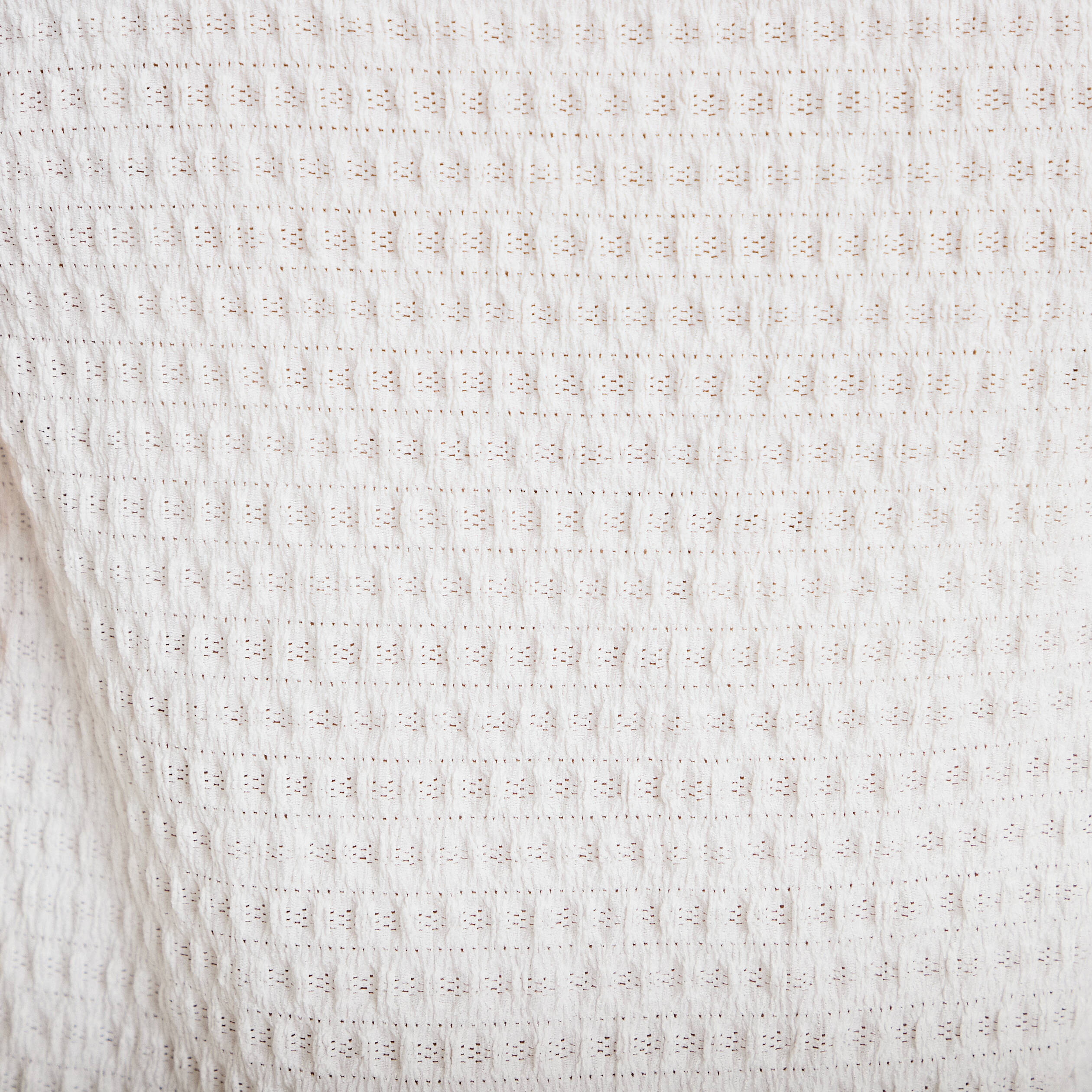 Blouse sans manches plastron brod&eacute; ecru femme