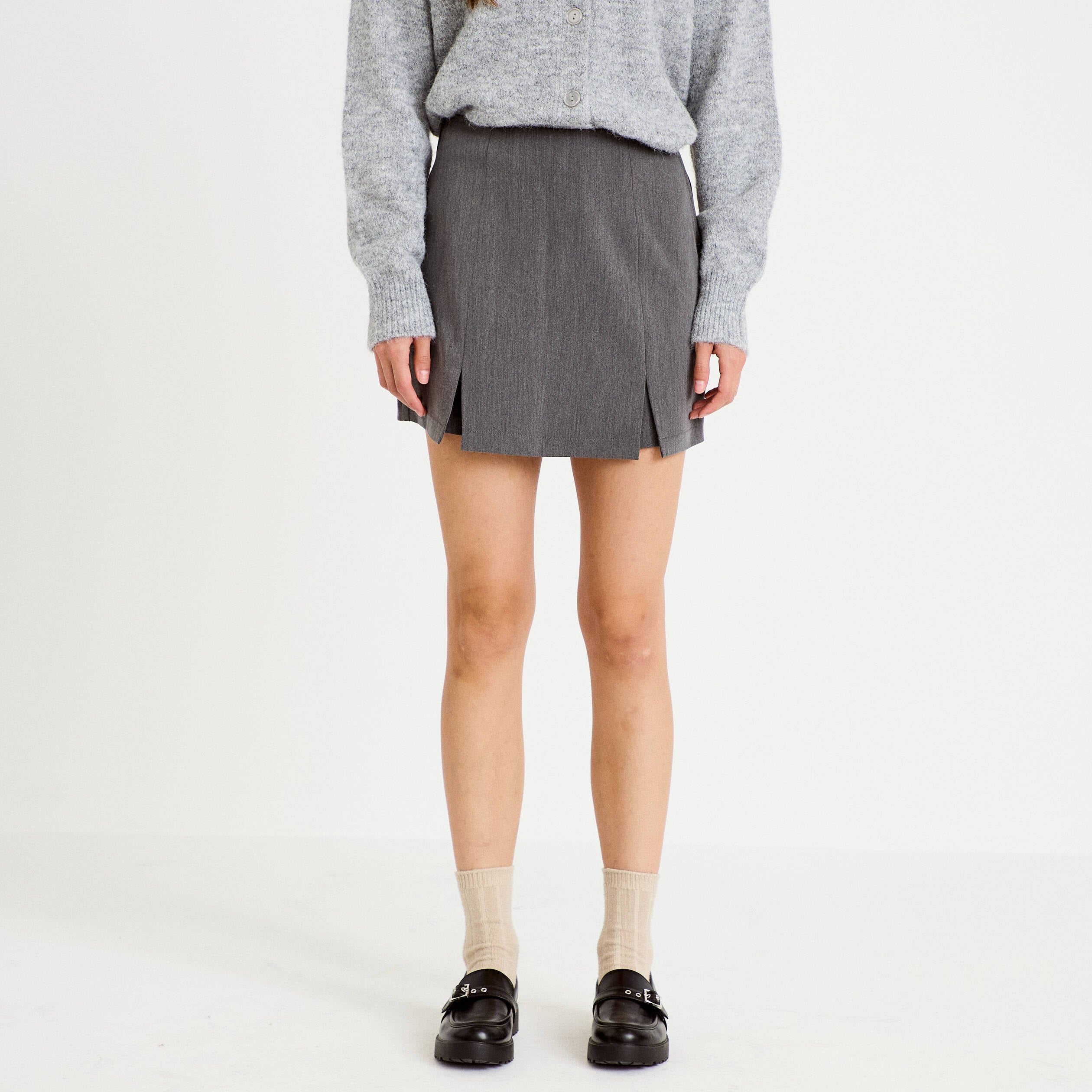 Jupe-short droite fentes gris clair femme