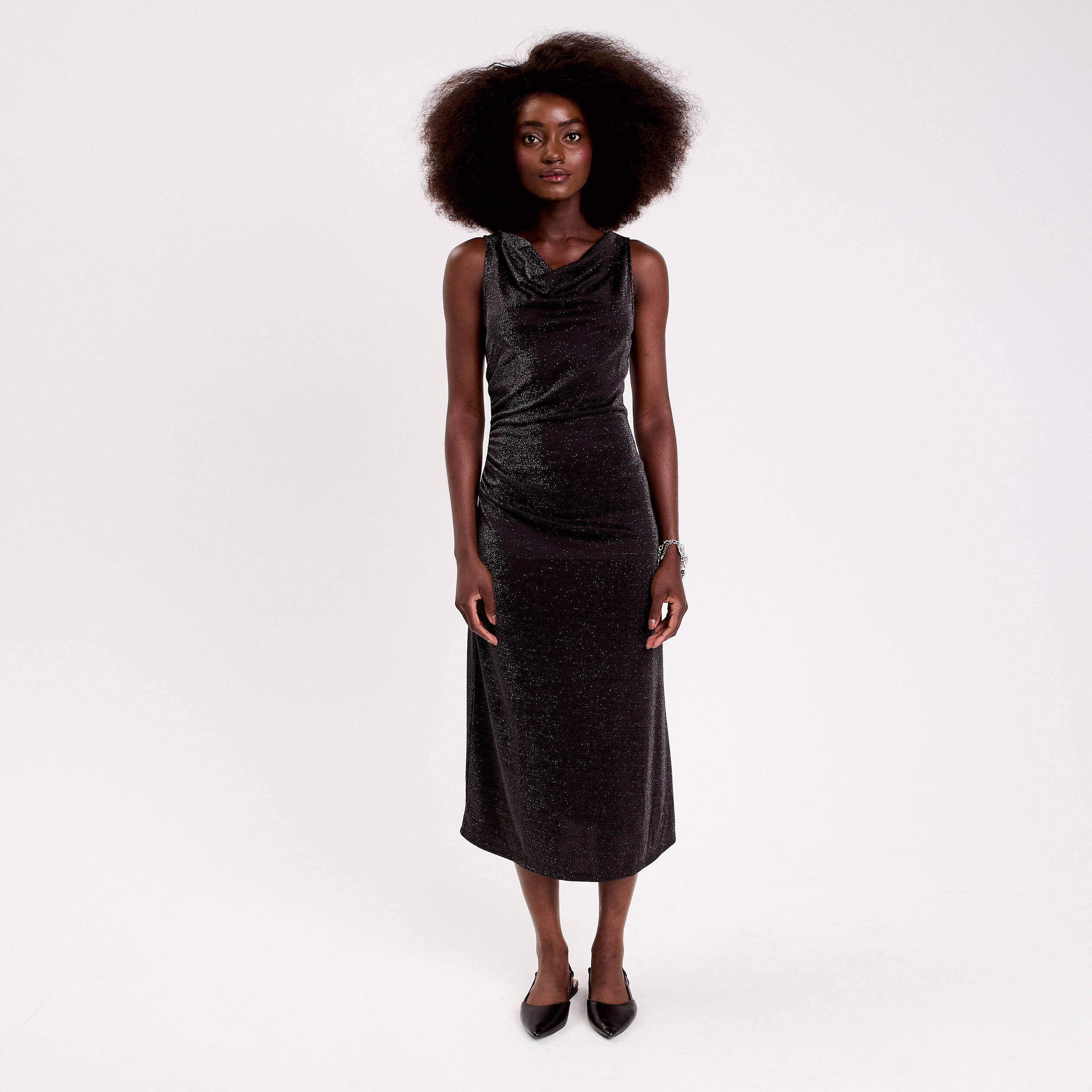 Robe longue fils m&eacute;tallis&eacute;s noir femme
