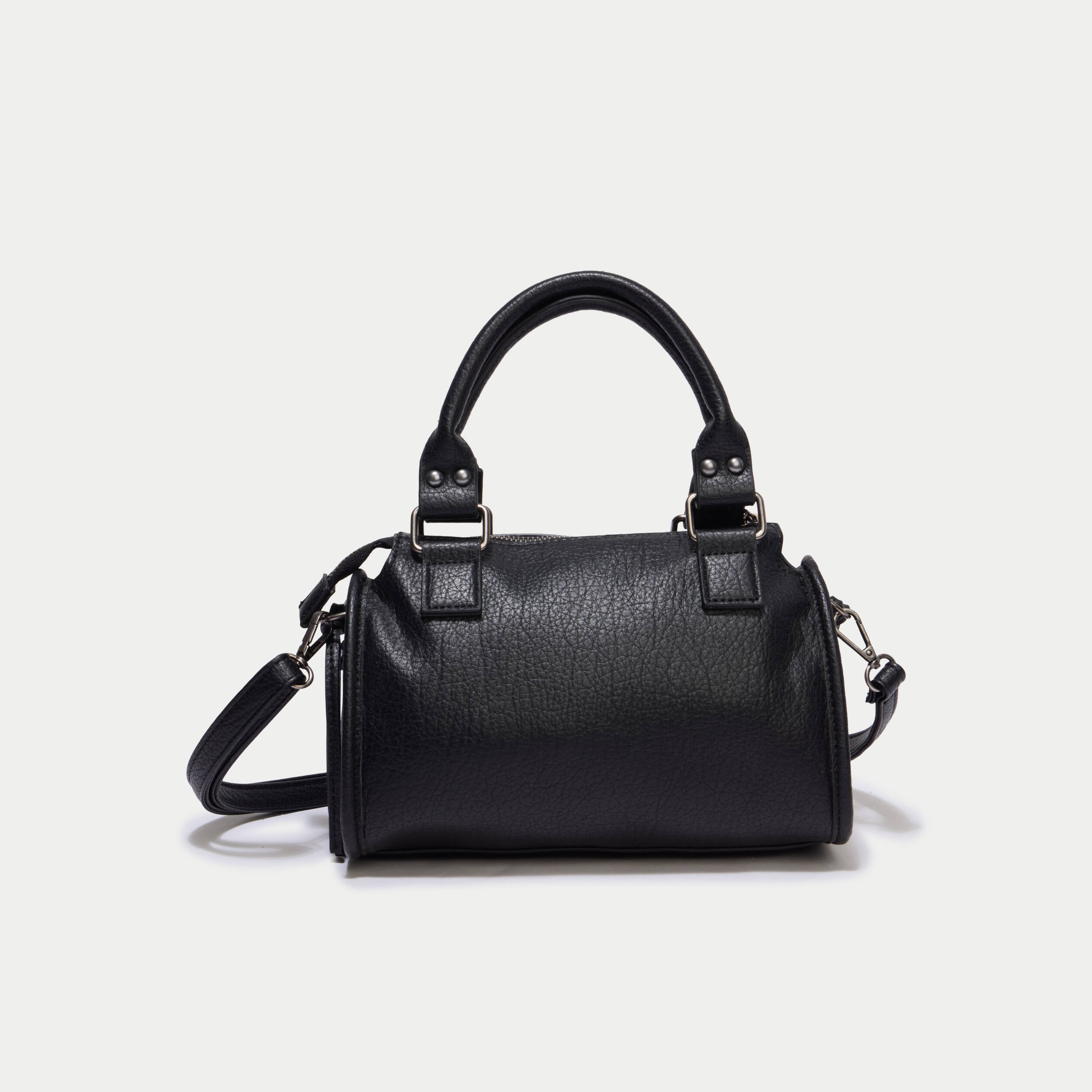 Sac port&eacute; main noir femme