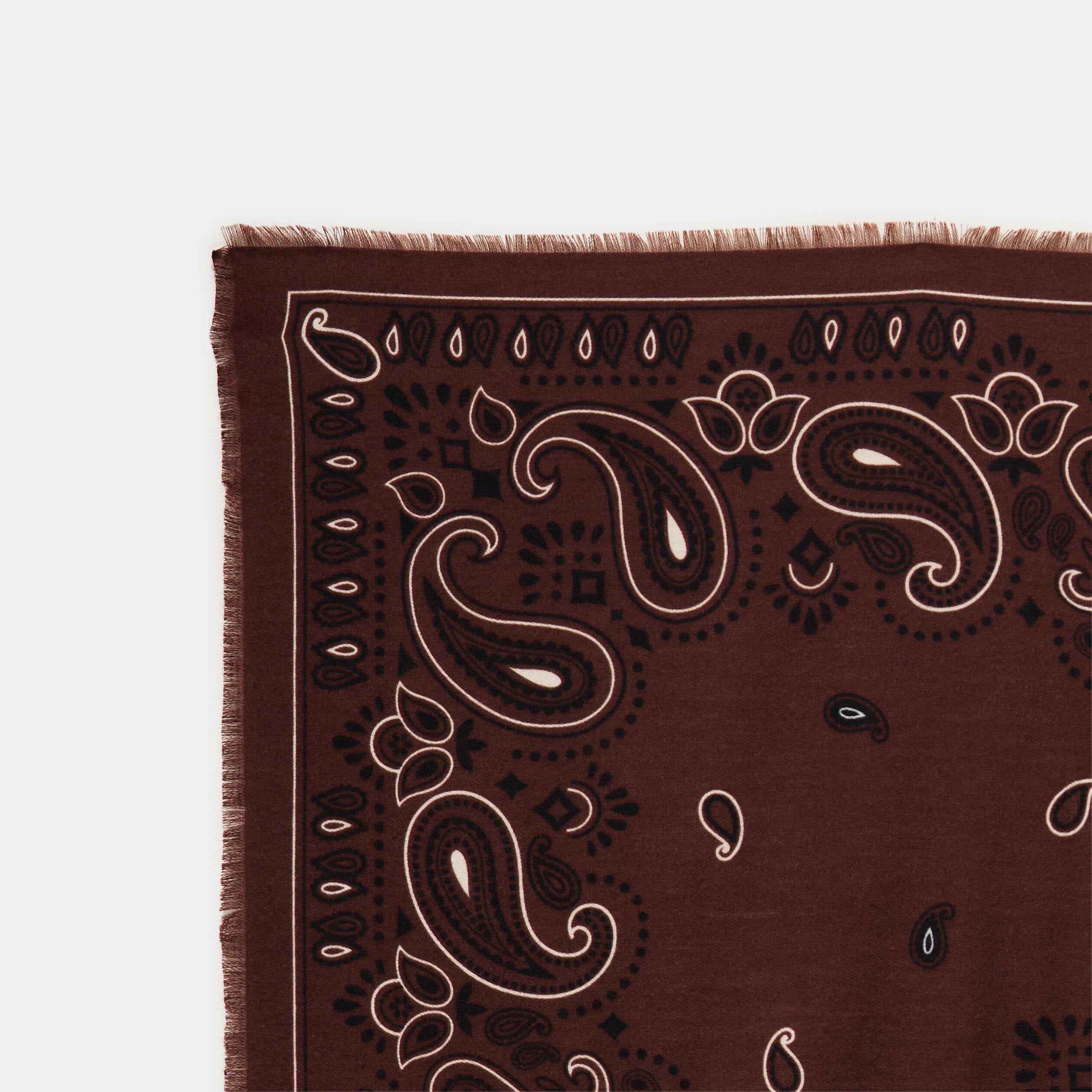 Foulard marron fonc&eacute; femme