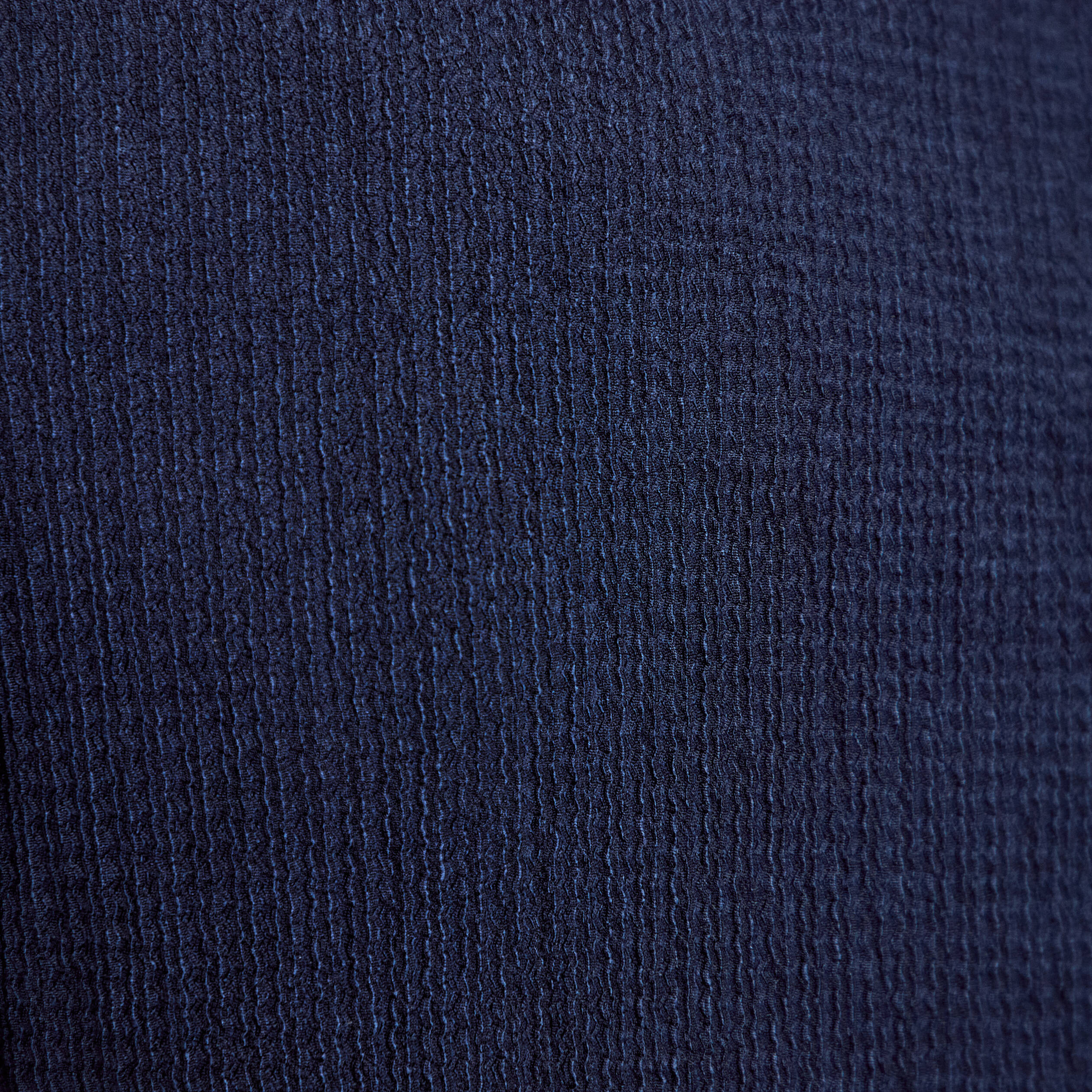 Blouse pliss&eacute;e col v manches courtes bleu fonc&eacute; femme