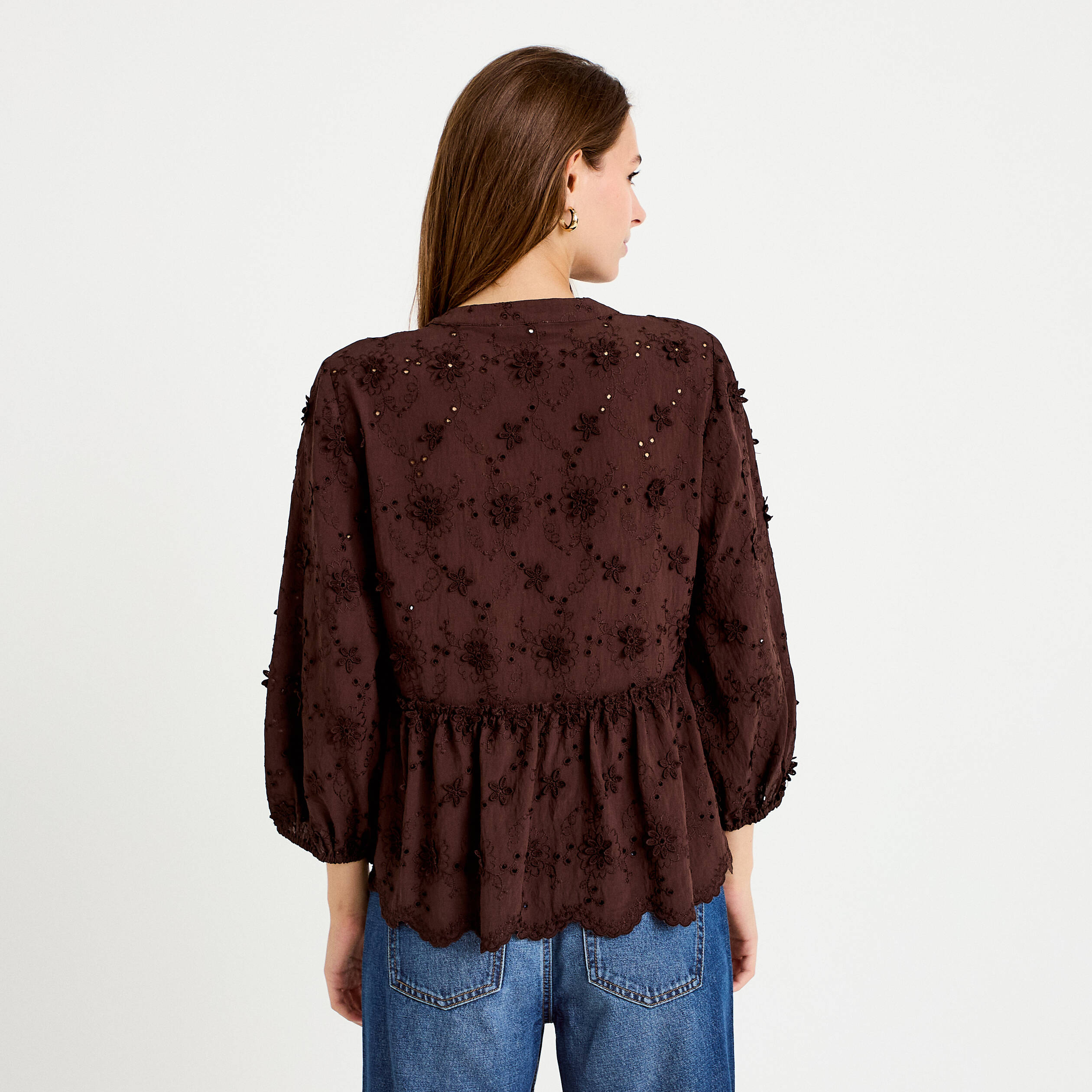 Blouse &agrave; motif en relief marron fonc&eacute; femme