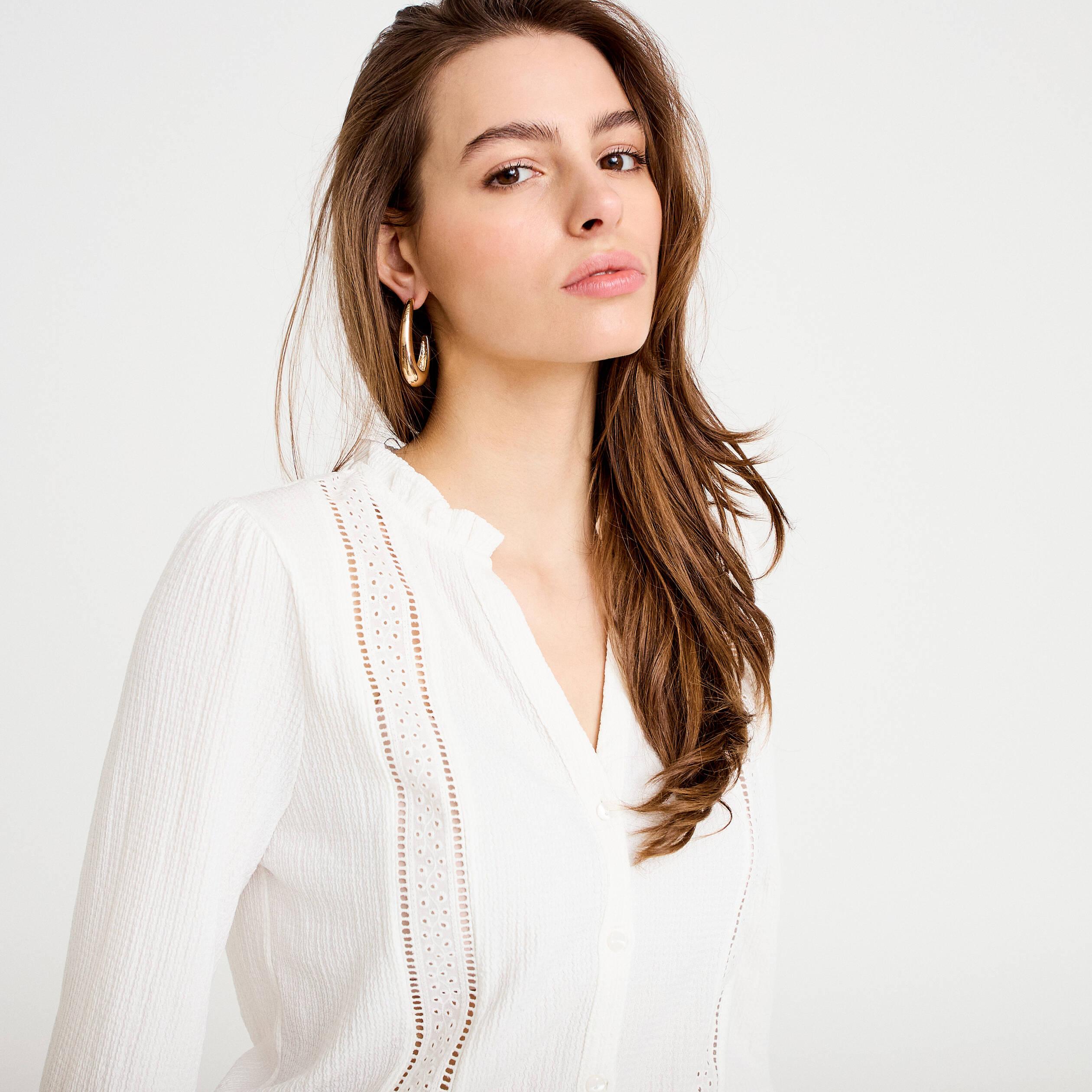 Blouse broderie col V manches longues ecru femme