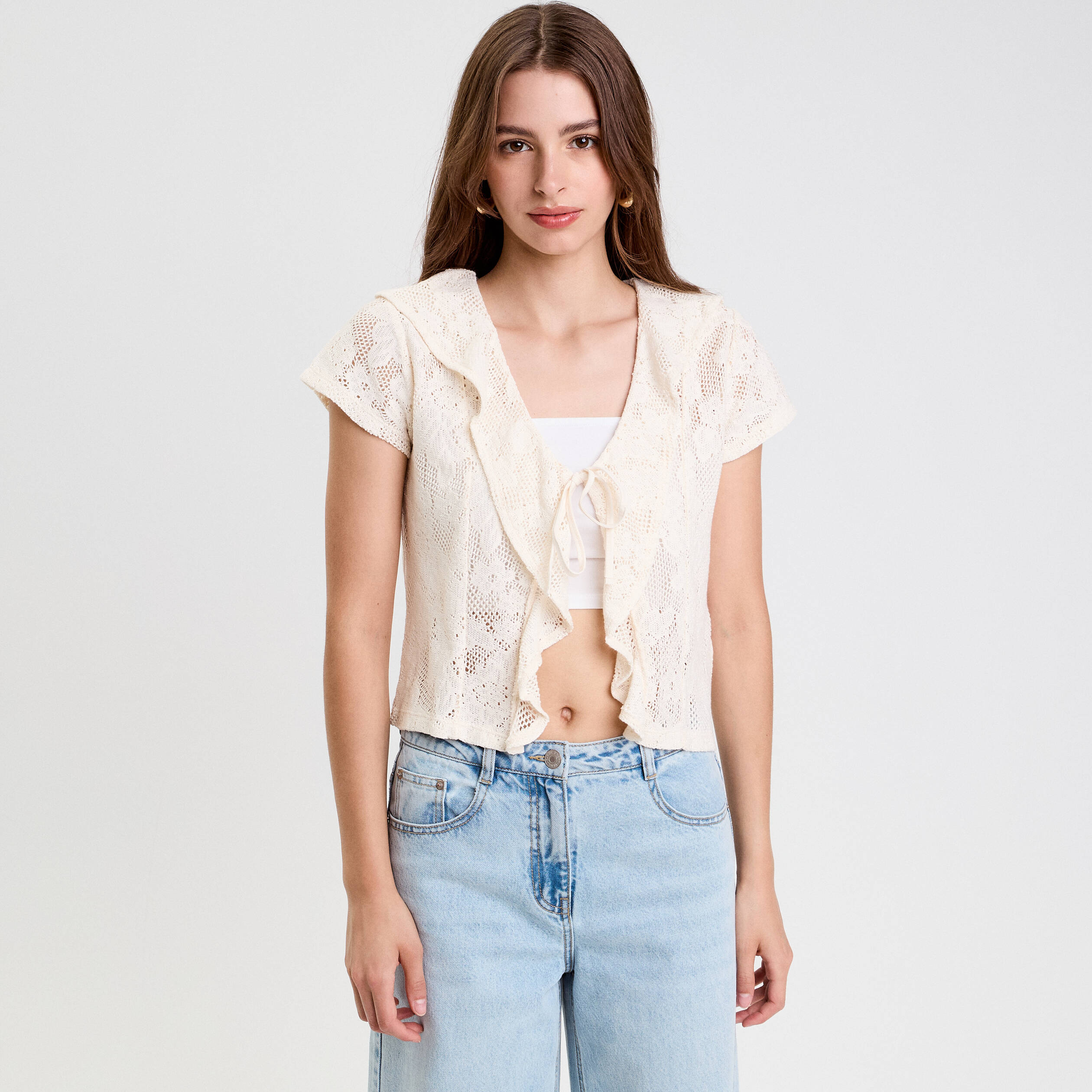 Blouse ajour&eacute;e d&eacute;collet&eacute; manches courtes ecru femme