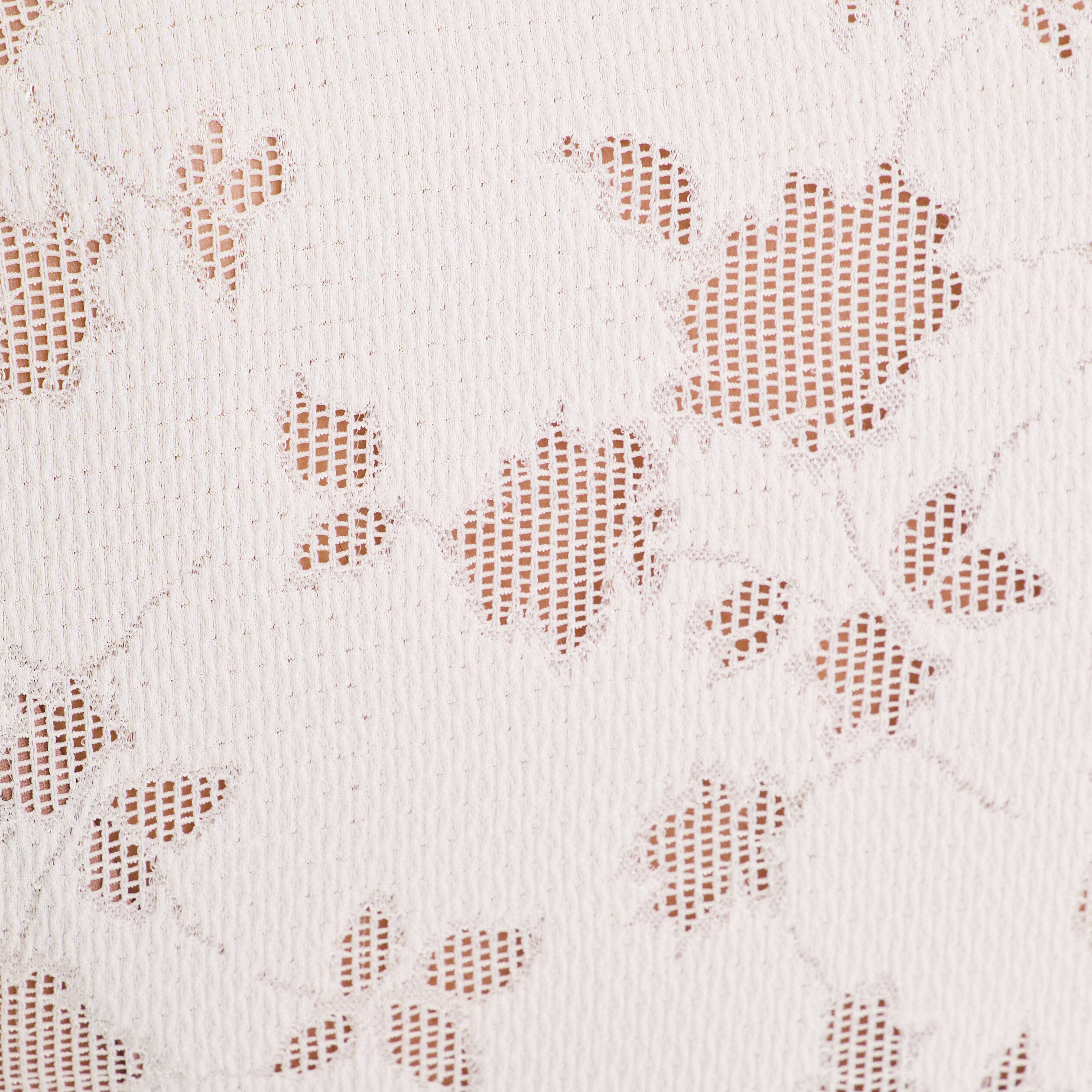 Blouse ajour&eacute;e col montant dentelle ivoire femme