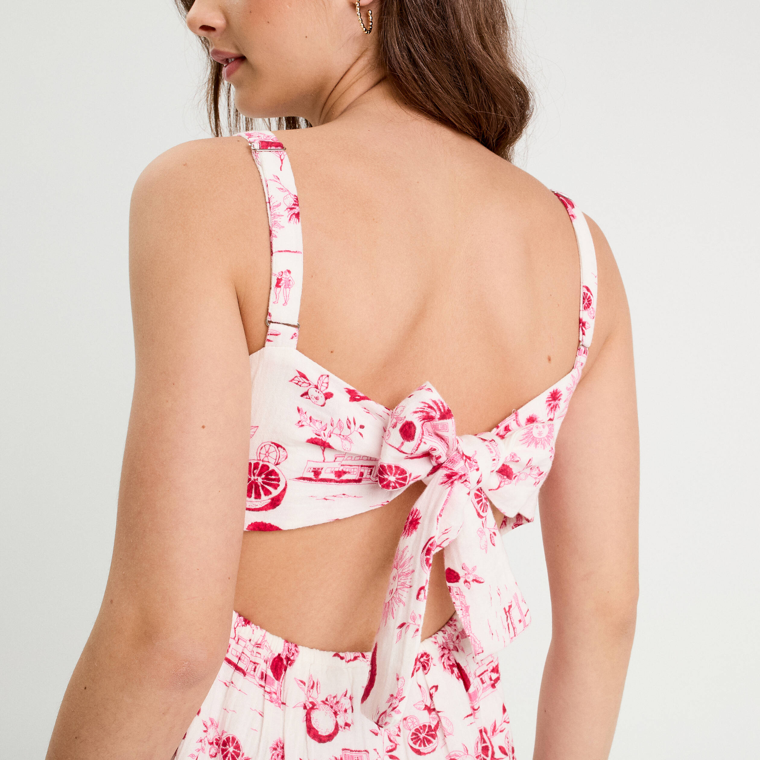 Robe &eacute;vas&eacute;e avec bretelles rose fushia femme