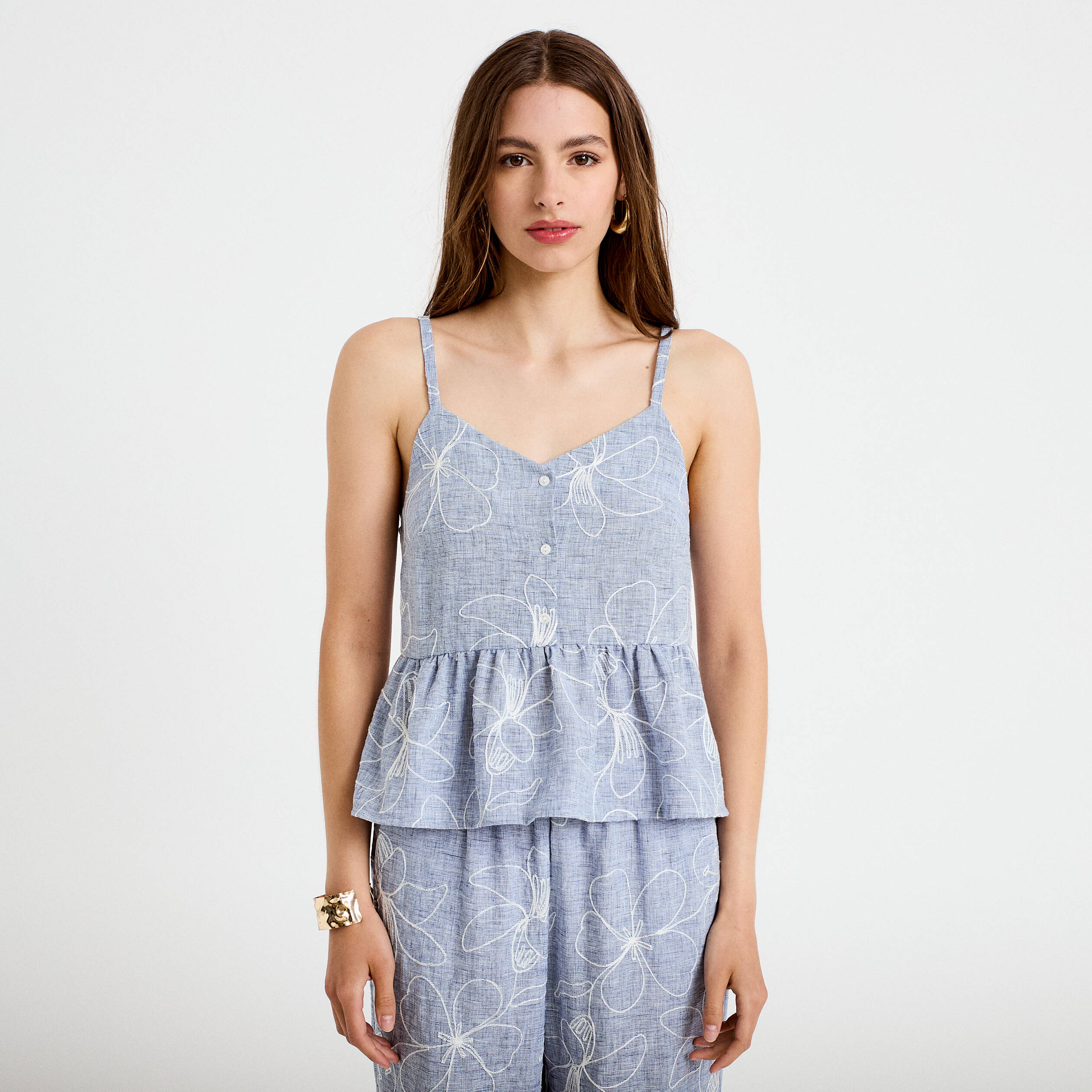 Top col v bretelles fines chin&eacute; bleu clair femme