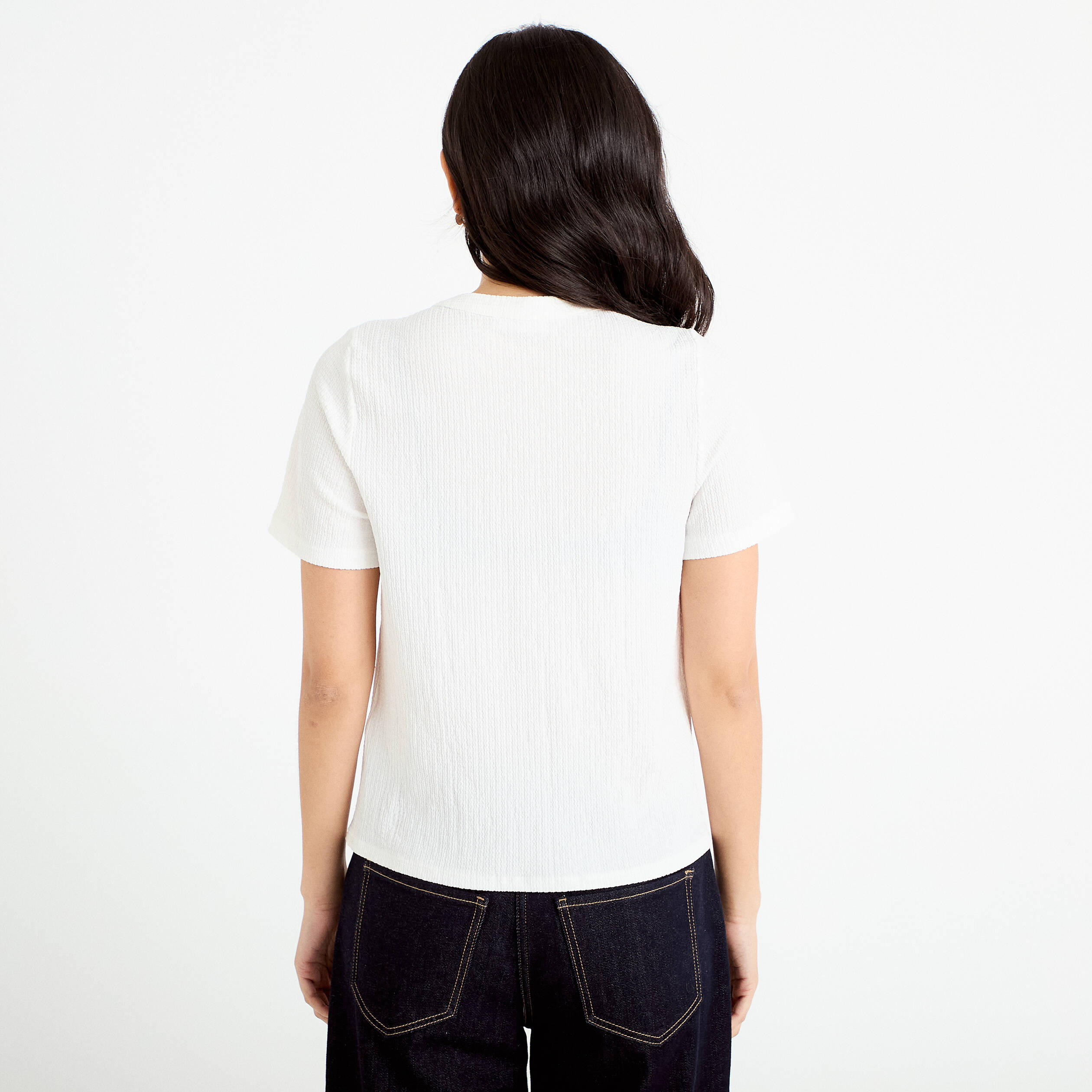Blouse pliss&eacute;e col v manches courtes ecru femme