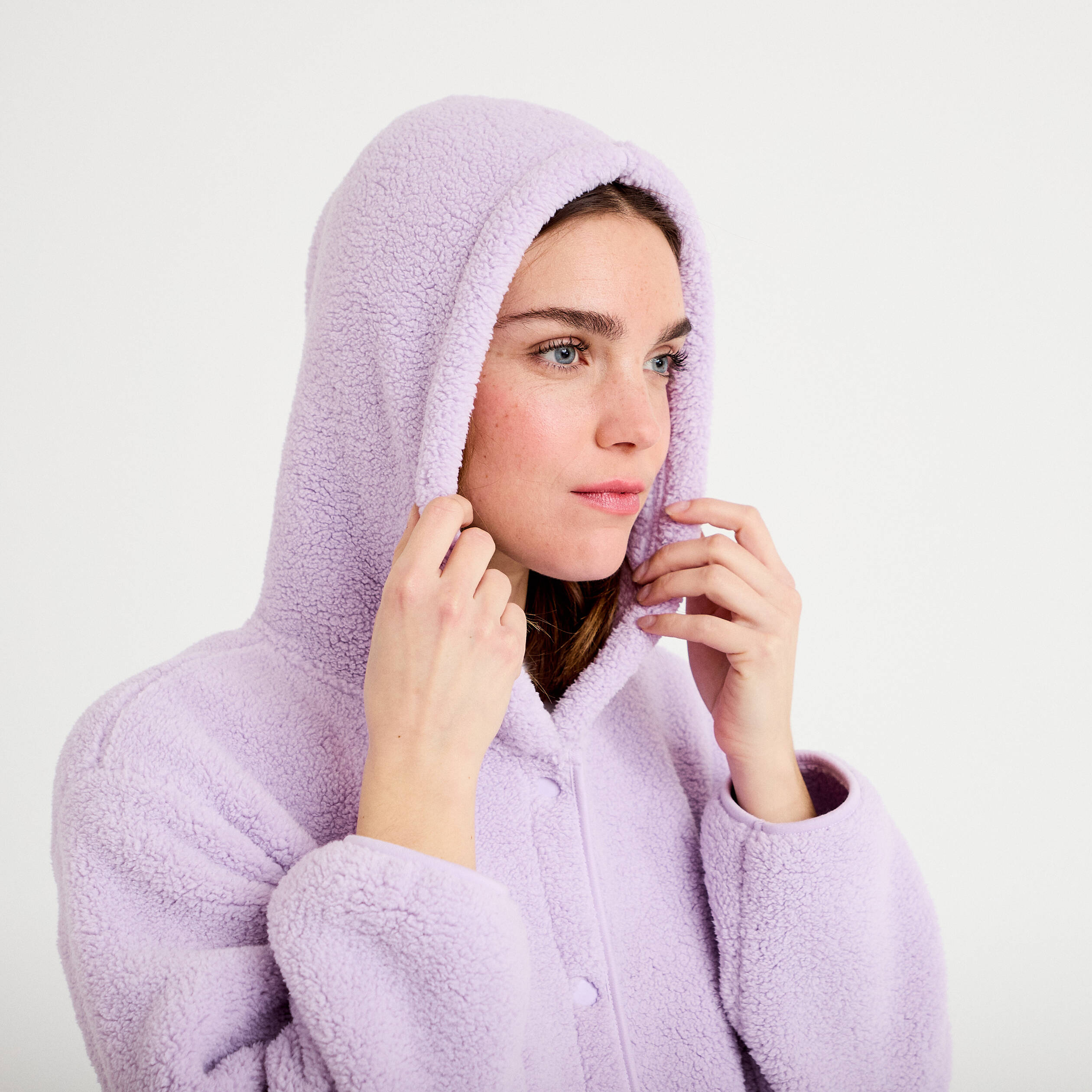 Veste effet polaire &agrave; capuche parme femme