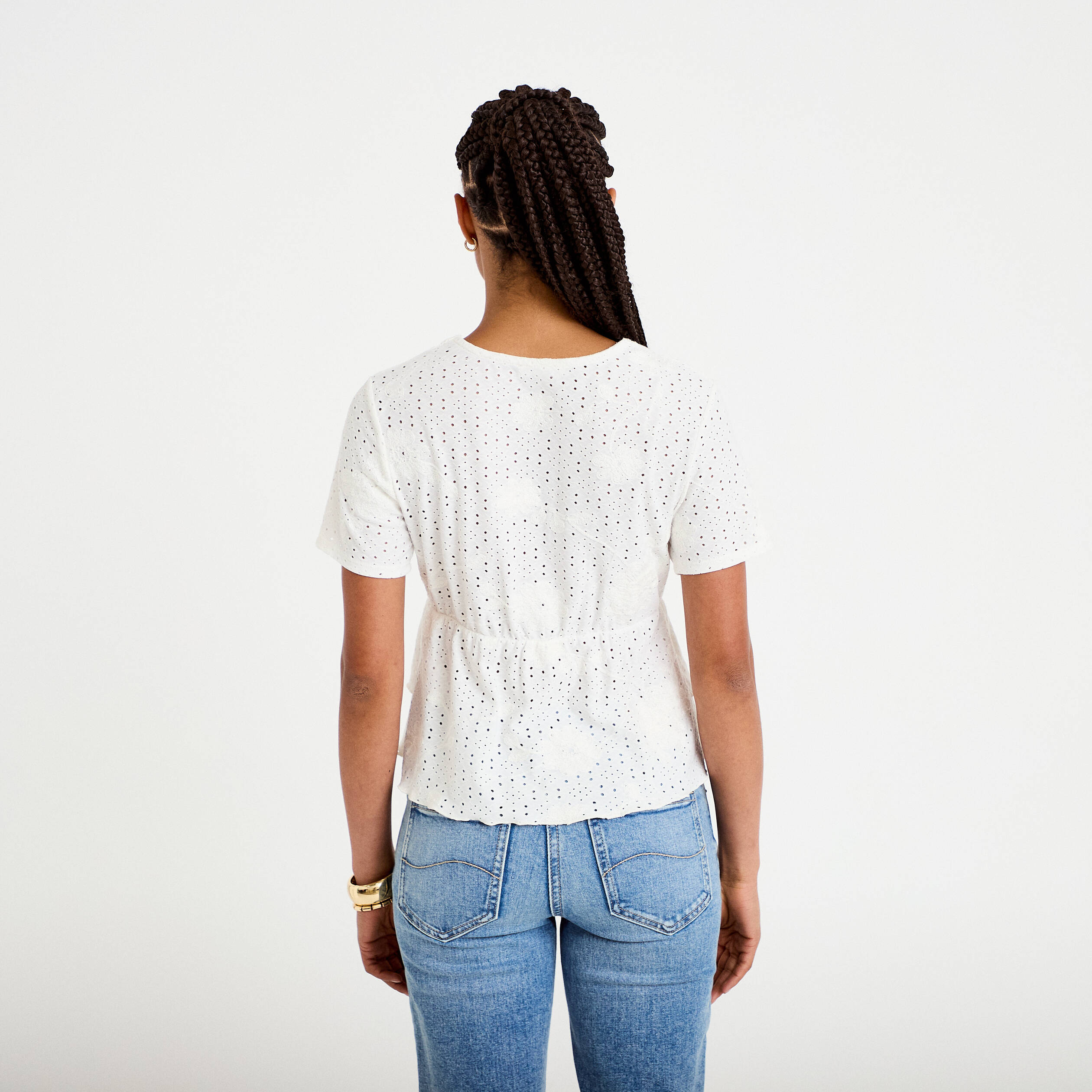 Blouse d&eacute;collet&eacute; manches courtes ecru femme