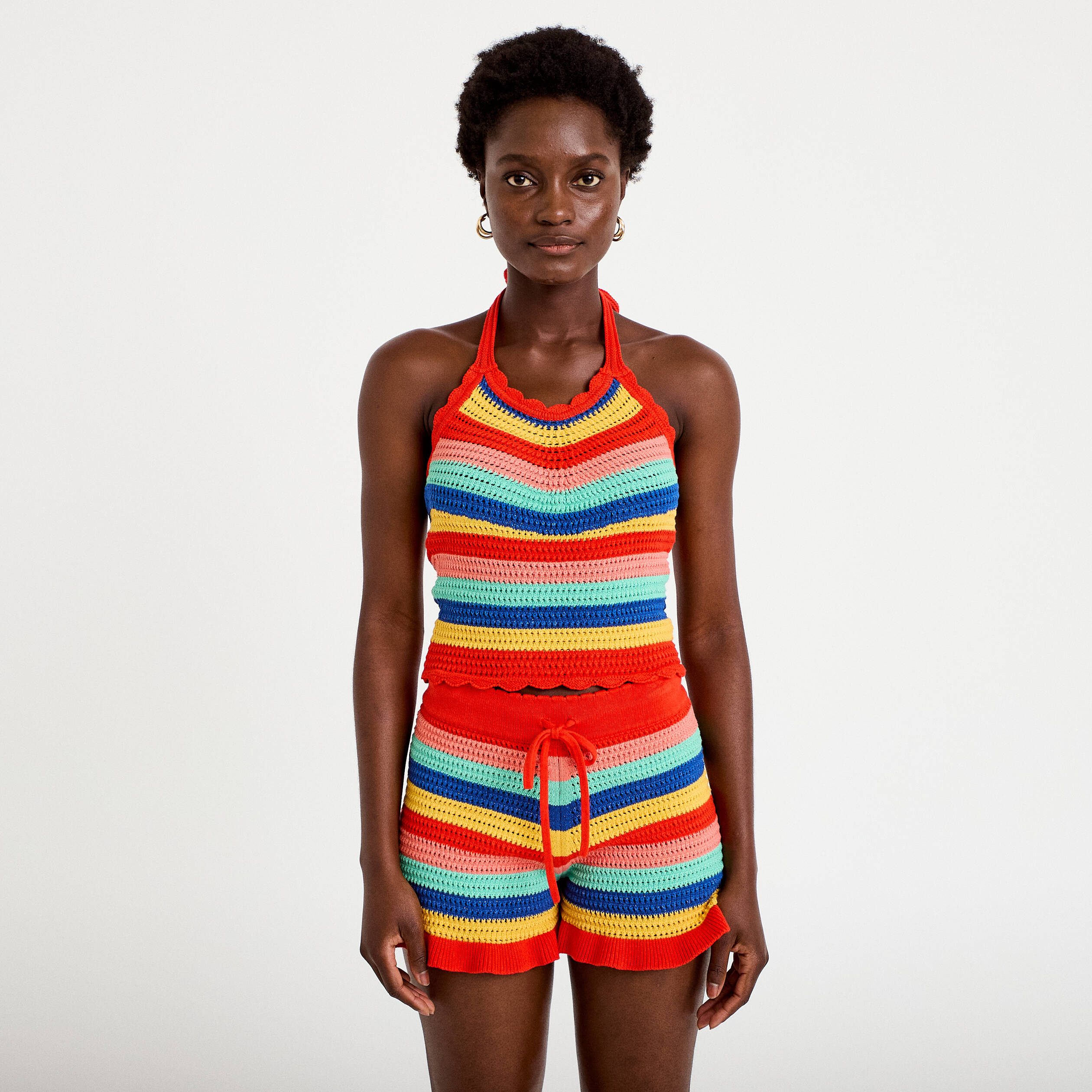 D&eacute;bardeur dos nu en crochet rouge femme