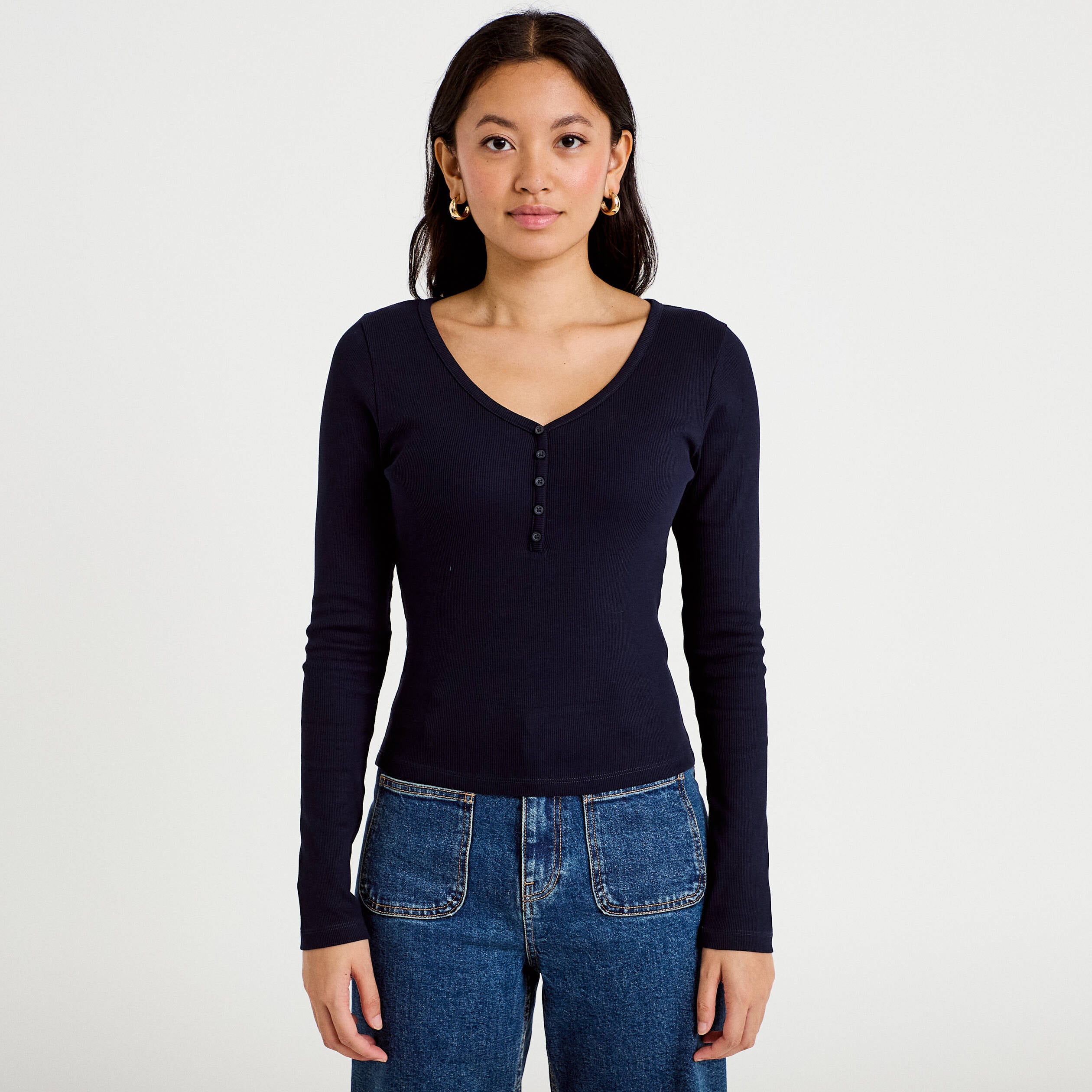T-shirt c&ocirc;tel&eacute; ajust&eacute; manches longues bleu marine femme