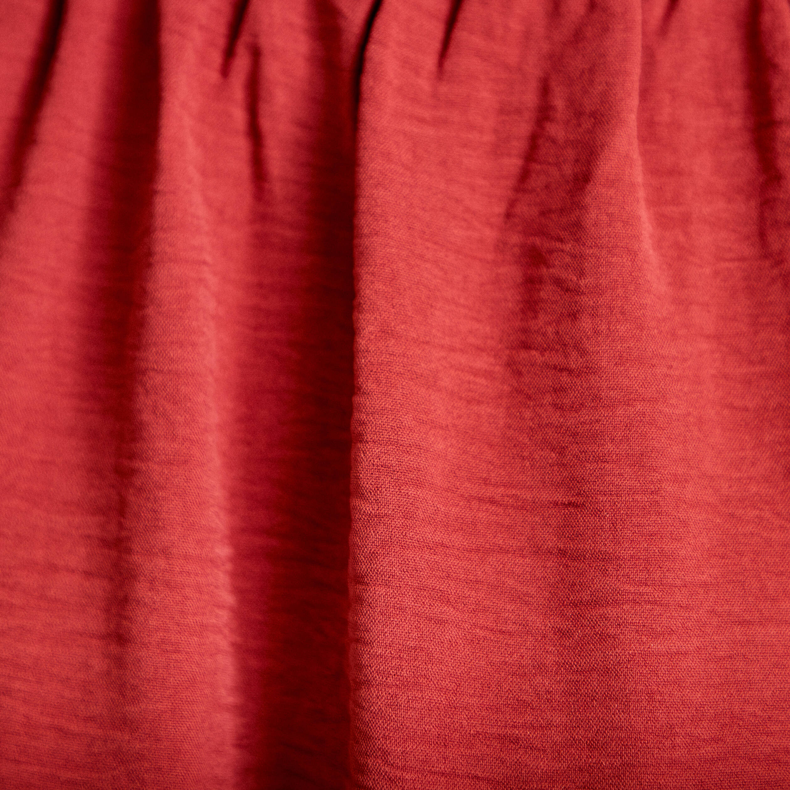 Robe courte &eacute;vas&eacute;e col v manches courtes vieux rose femme