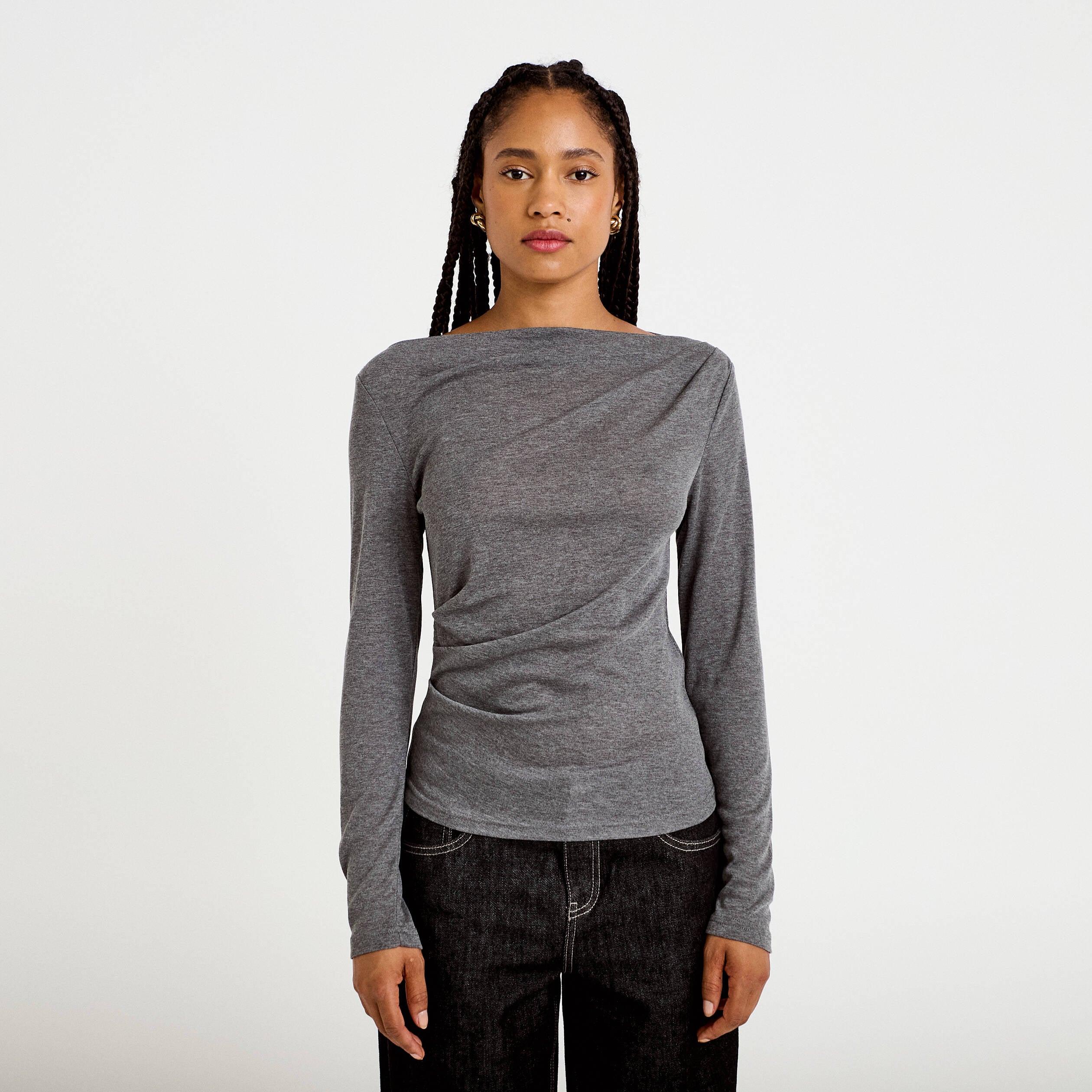 T-shirt col b&eacute;nitier manches longues gris fonc&eacute; femme