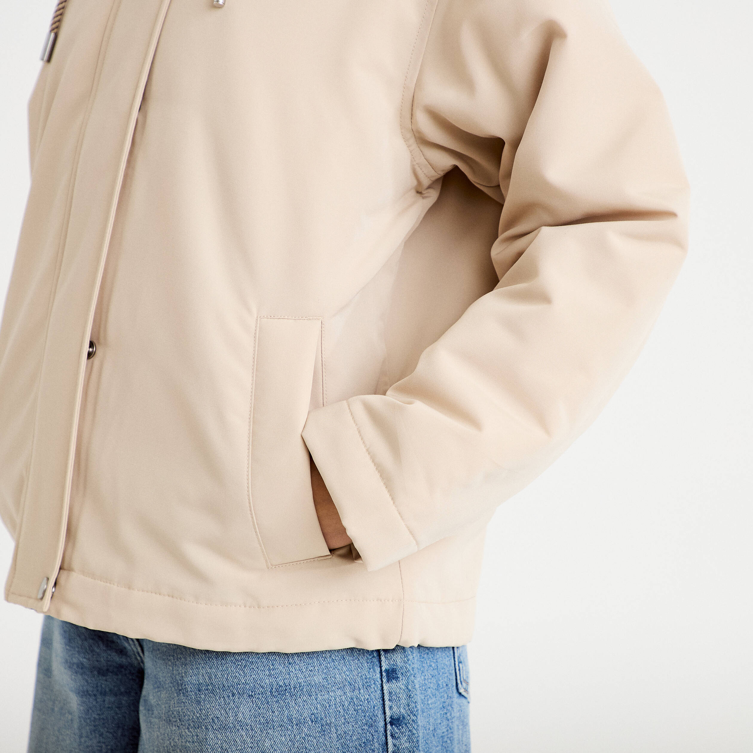 Parka courte &agrave; capuche manches longues beige femme
