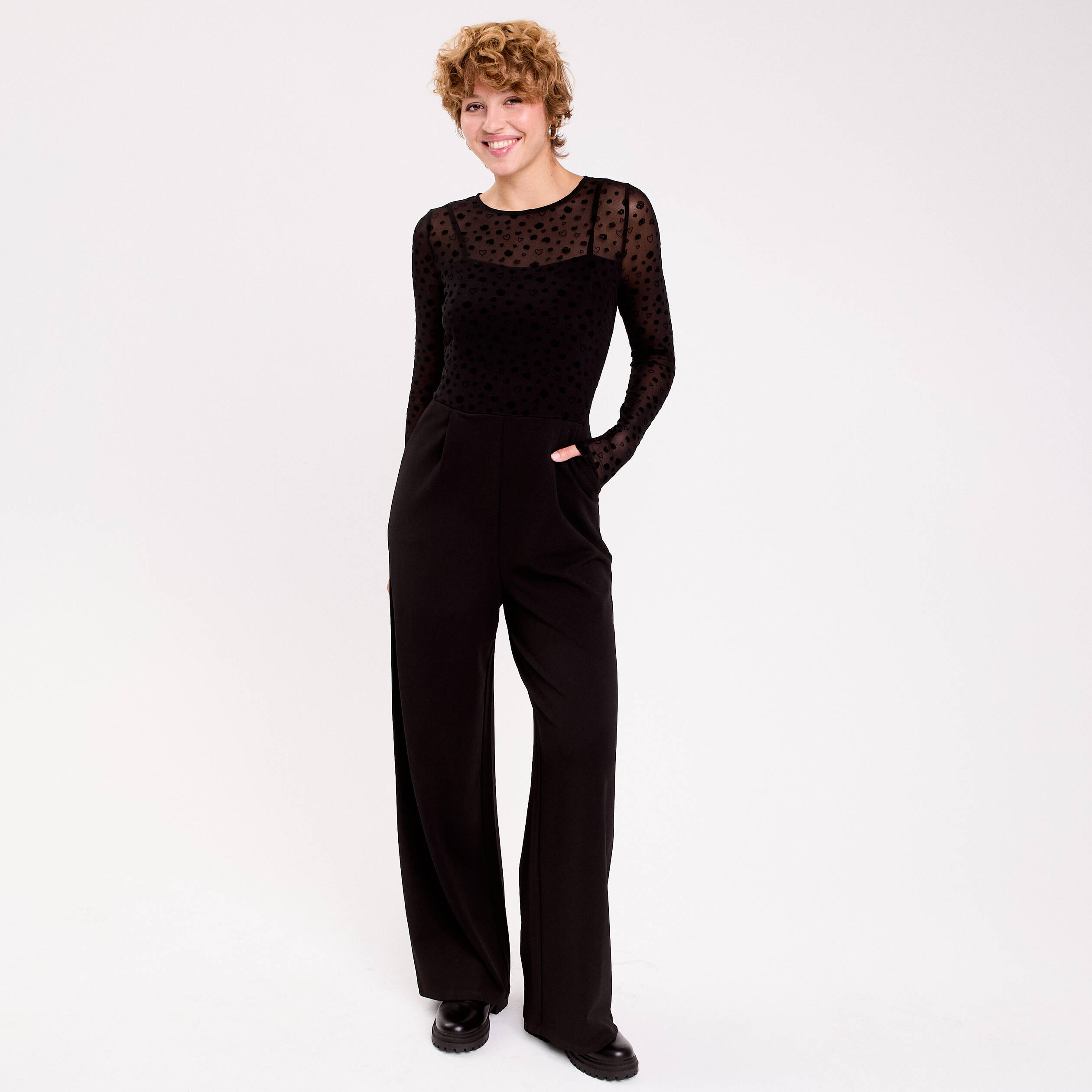 Combinaison aspect dentelle noir femme