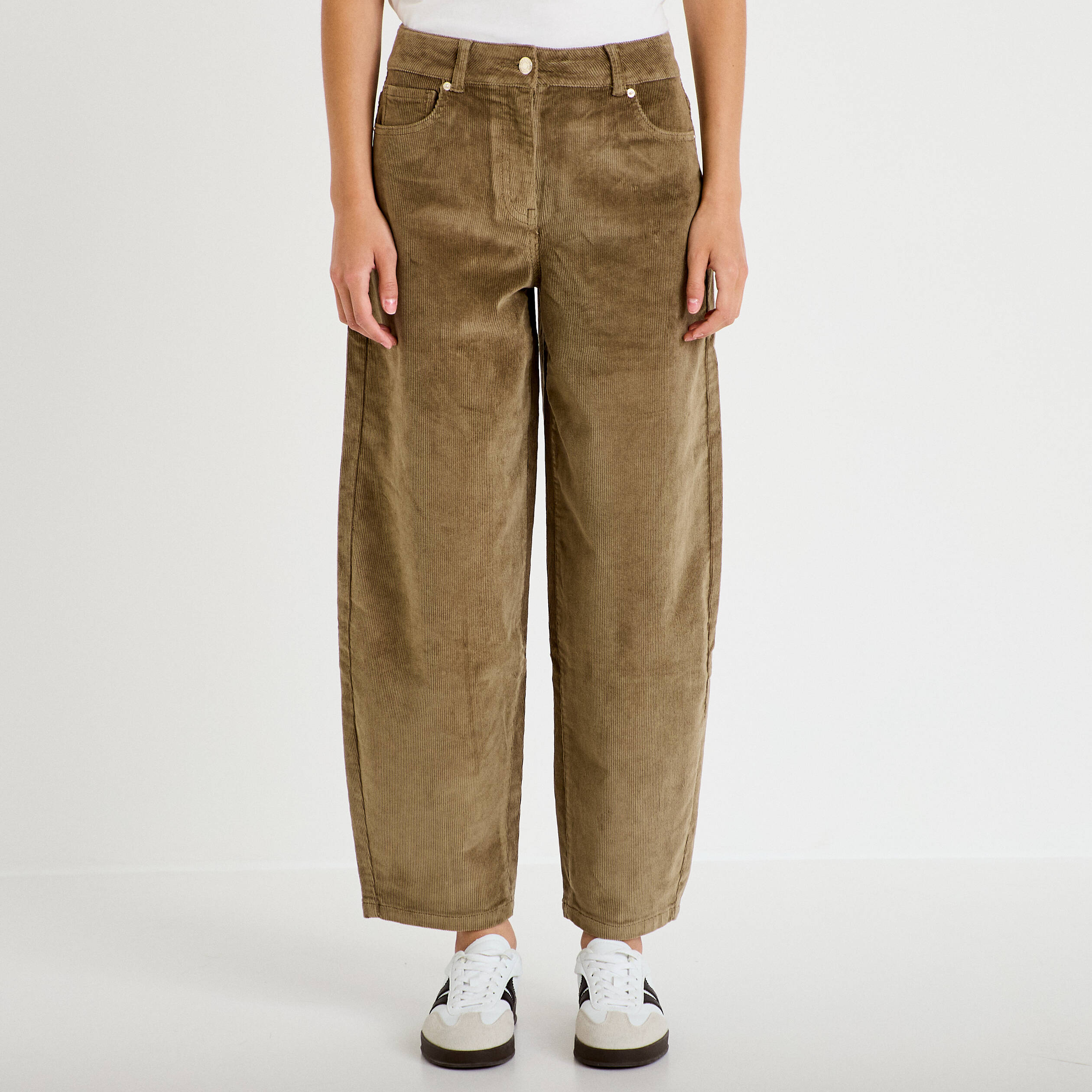 Pantalon bootcut en velours vert kaki femme