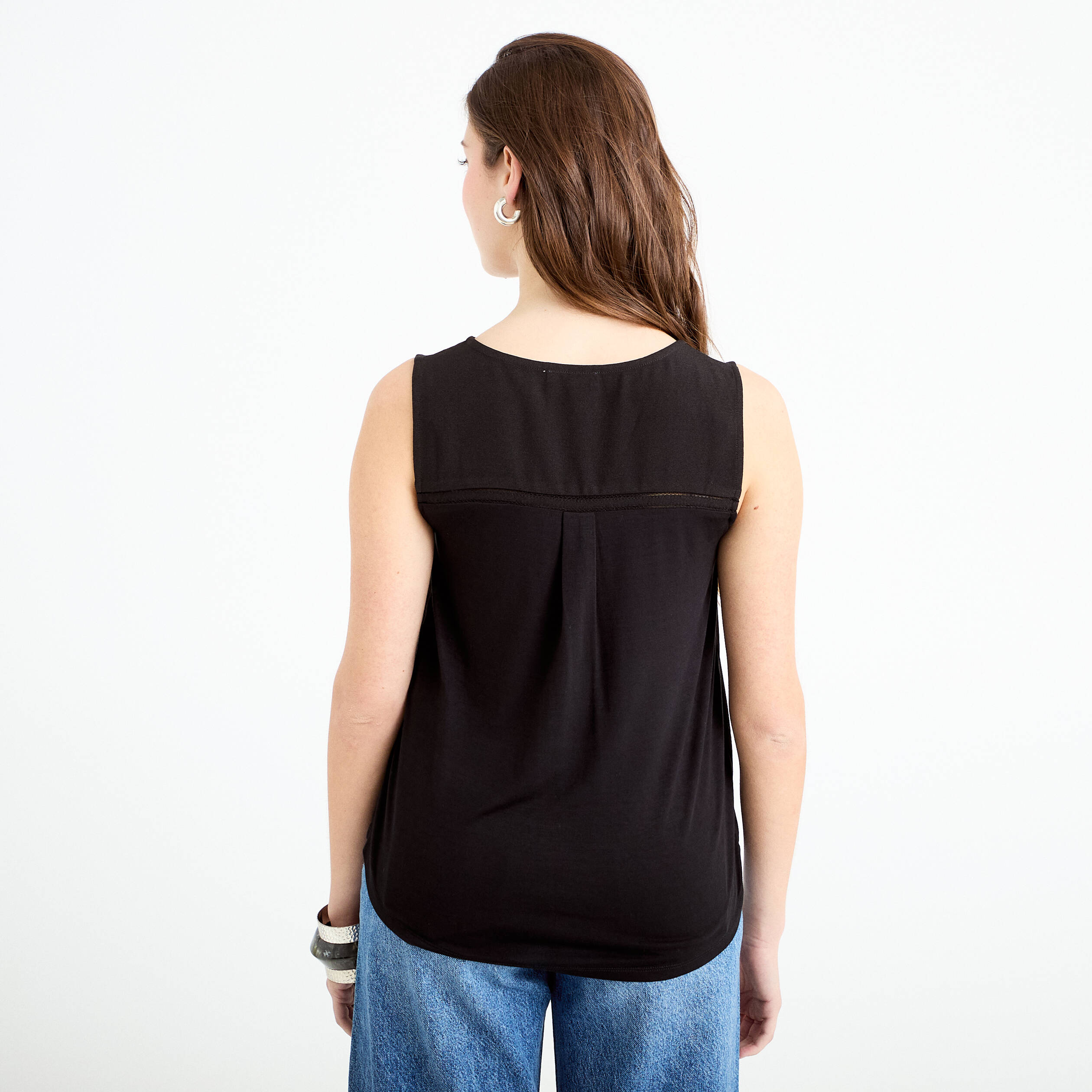 D&eacute;bardeur sans manches noir femme