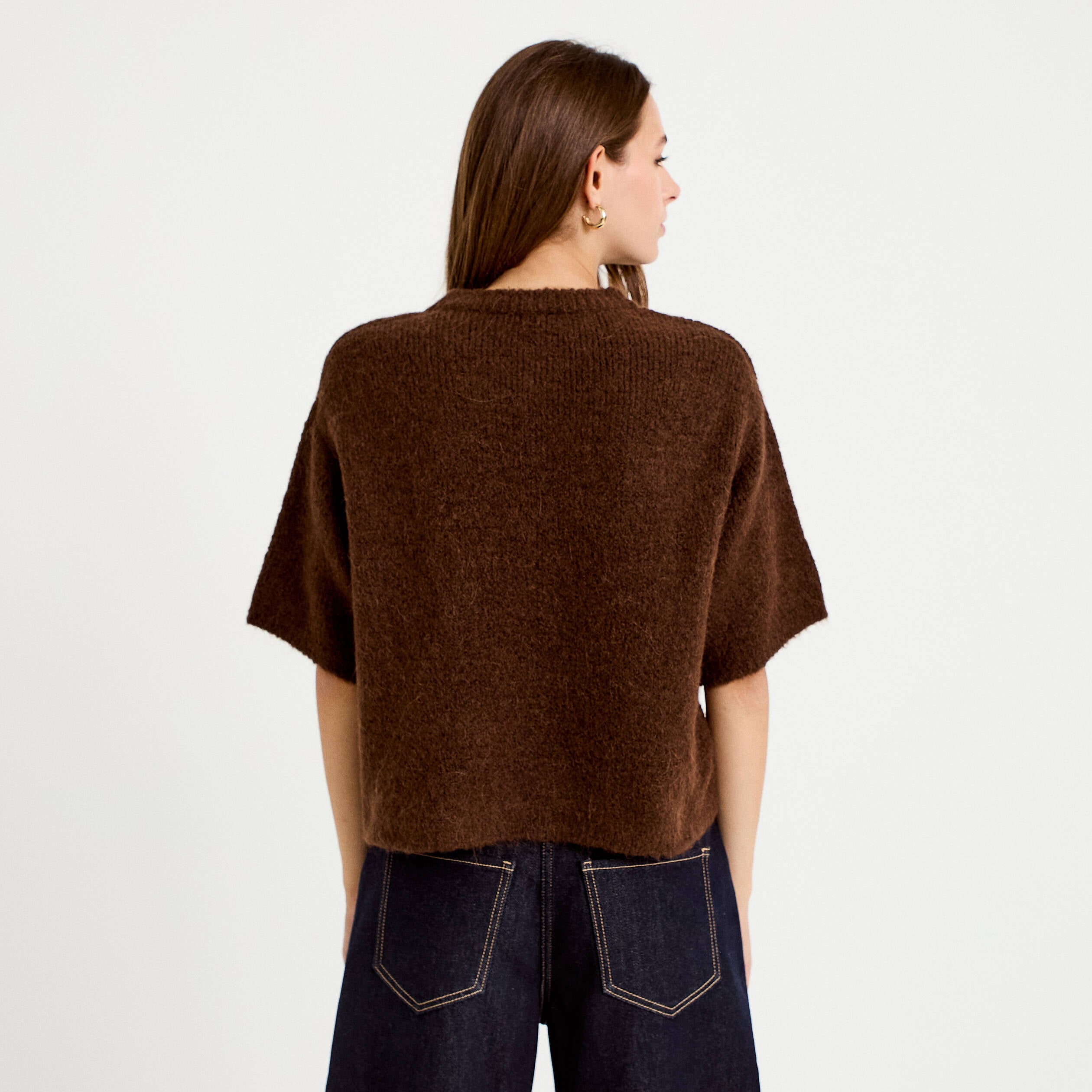 Pull manches courtes marron fonc&eacute; femme