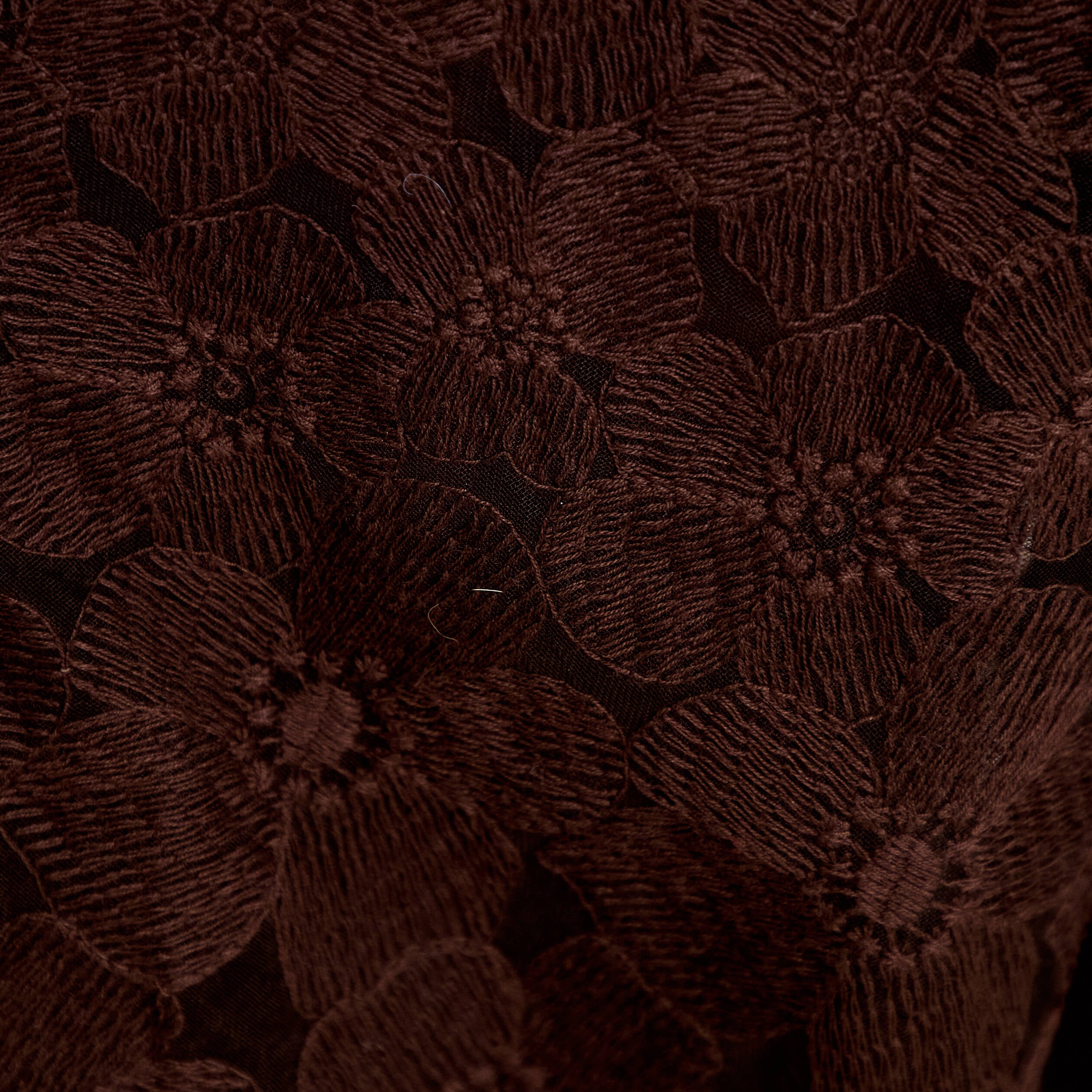 Blouse en dentelle d&eacute;collet&eacute; dos marron fonc&eacute; femme