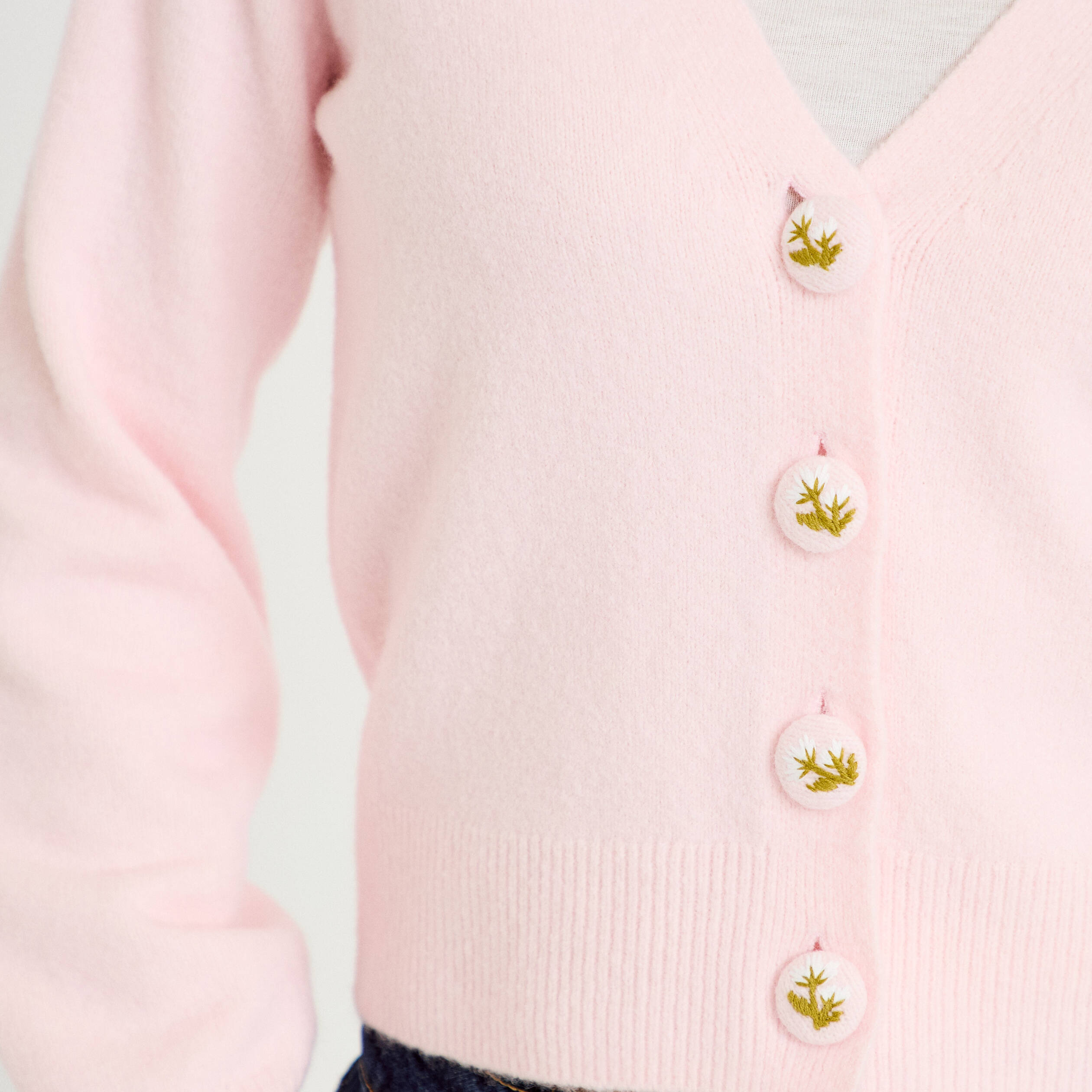 Gilet col v broderie manches longues rose clair femme
