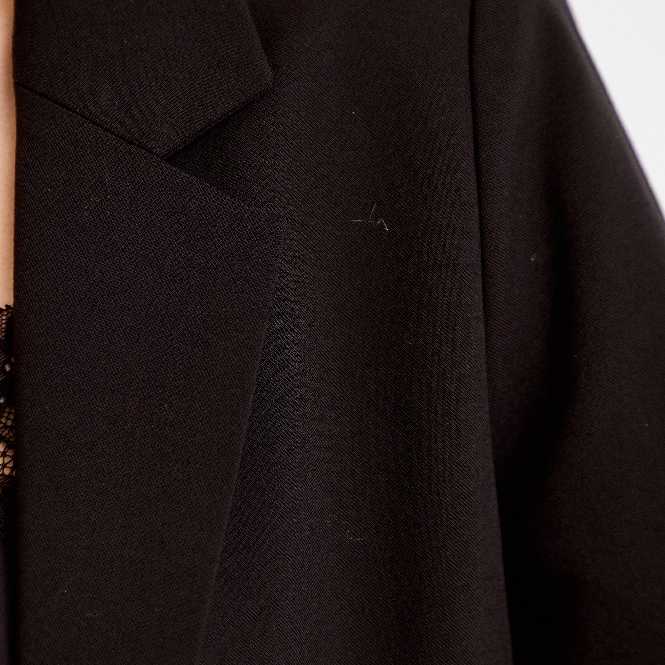 Blazer ajust&eacute; manches longues noir femme
