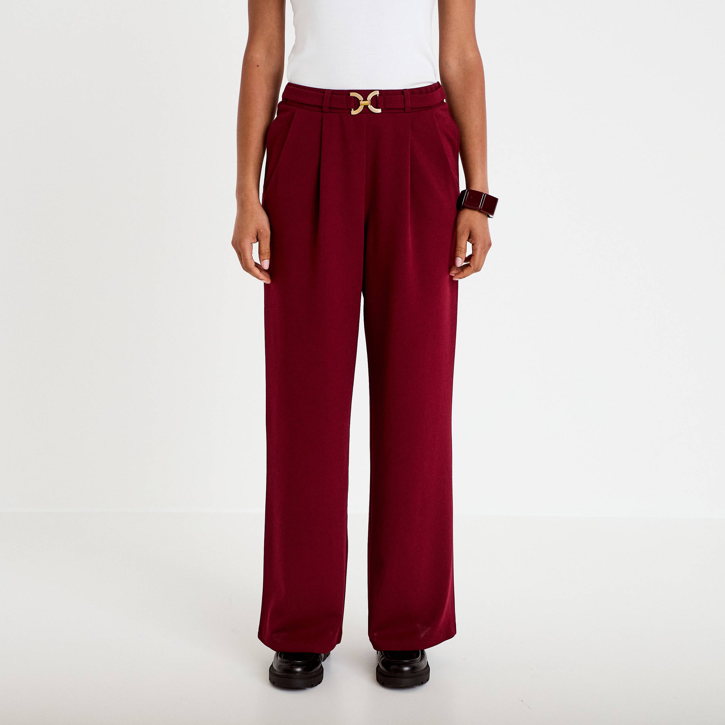 Pantalon large ceinture bijou bordeaux femme