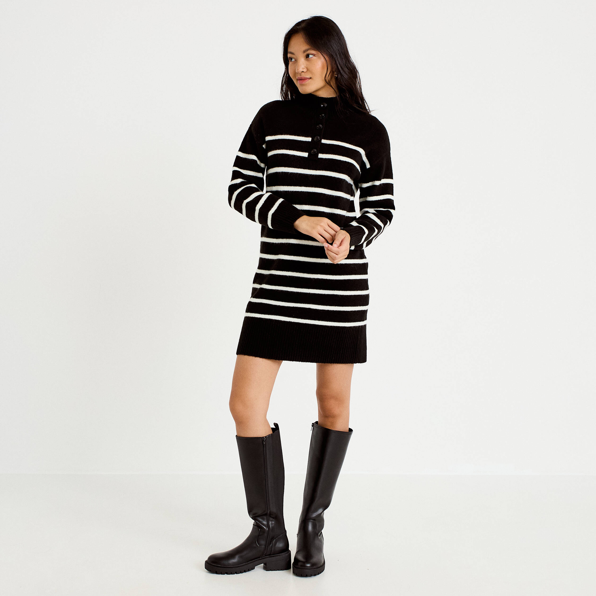 Robe pull droite manches longues 3/4 noir femme