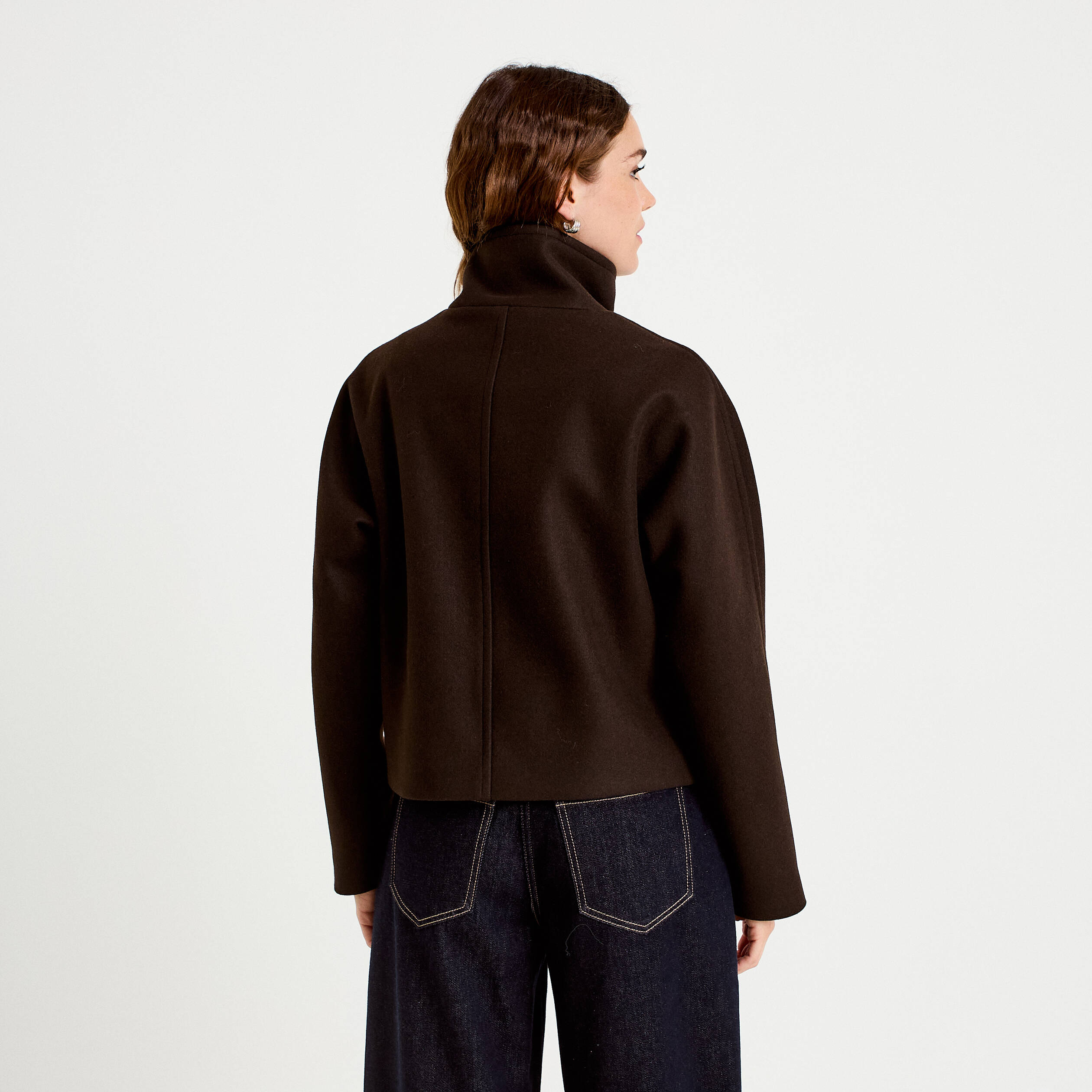 Veste chin&eacute;e col montant manches longues marron fonc&eacute; femme