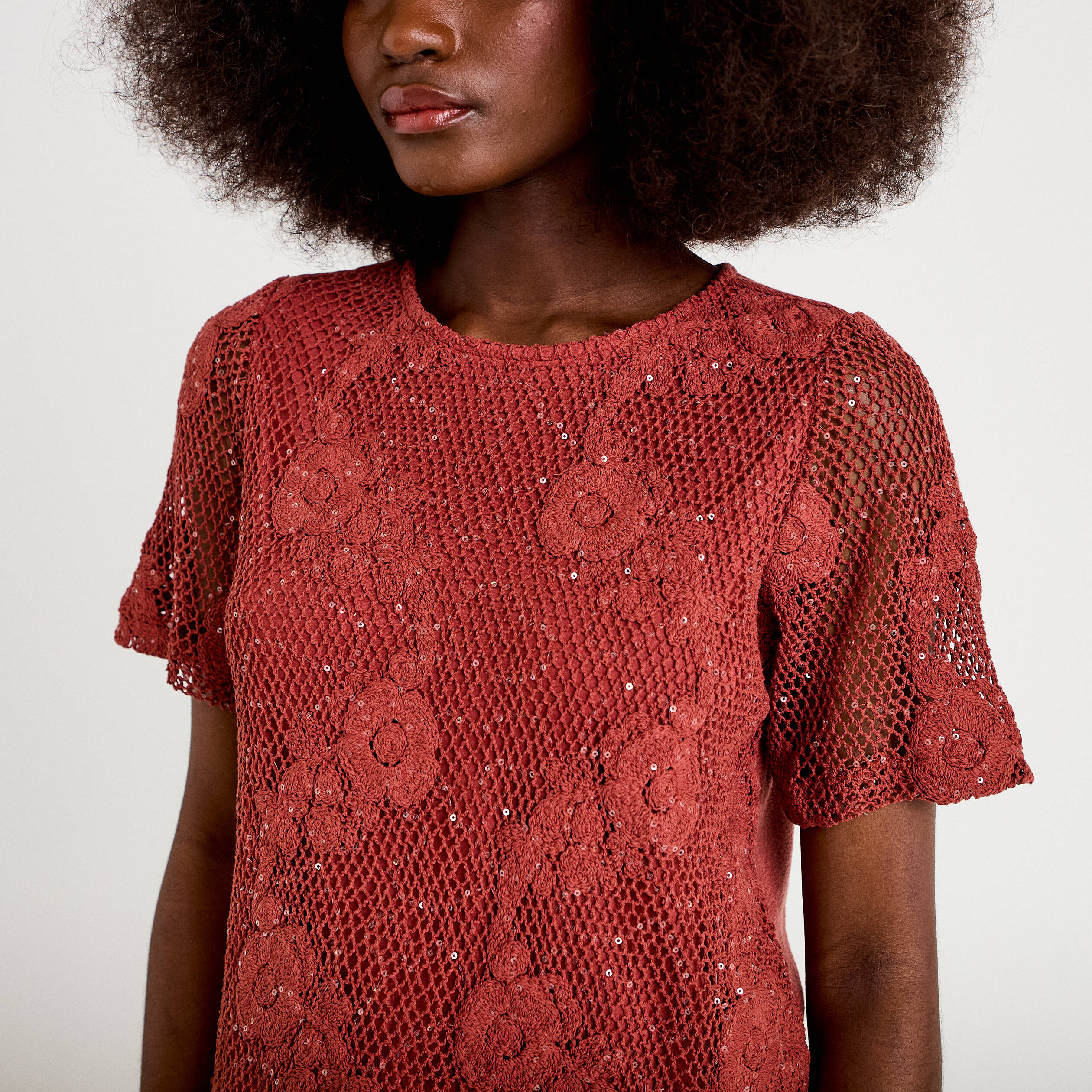 T-shirt manches courtes aspect dentelle vieux rose femme