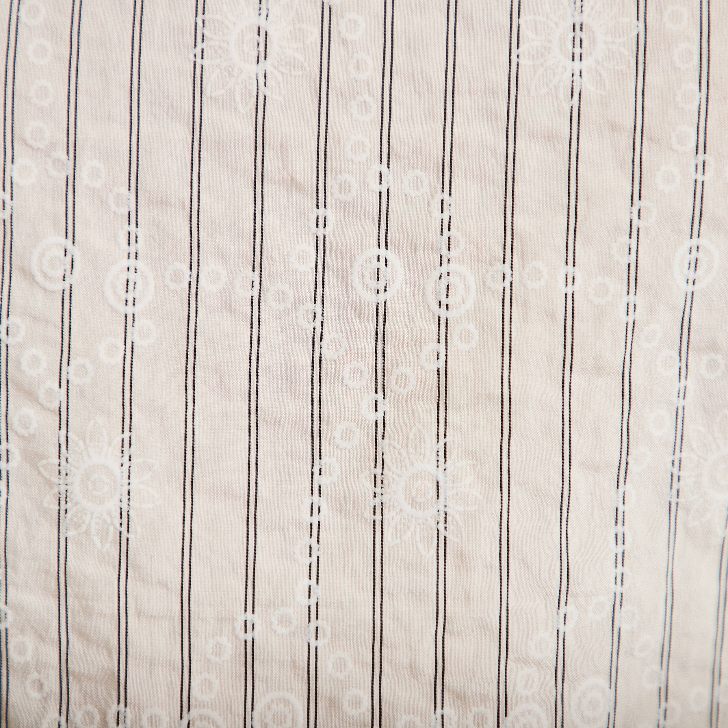 Blouse droite sans manches pliss&eacute;e creme femme