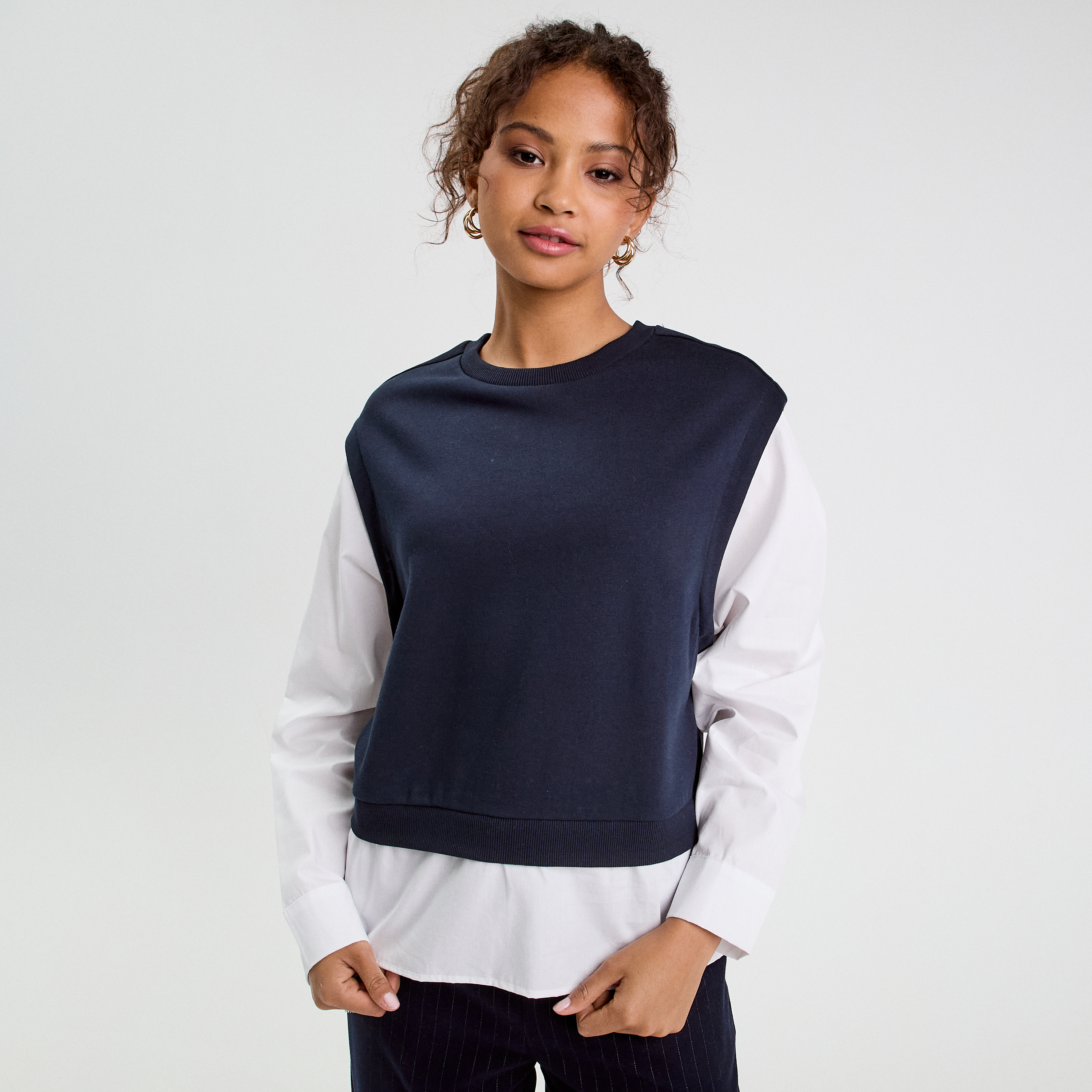 Sweat manches longues bleu marine femme