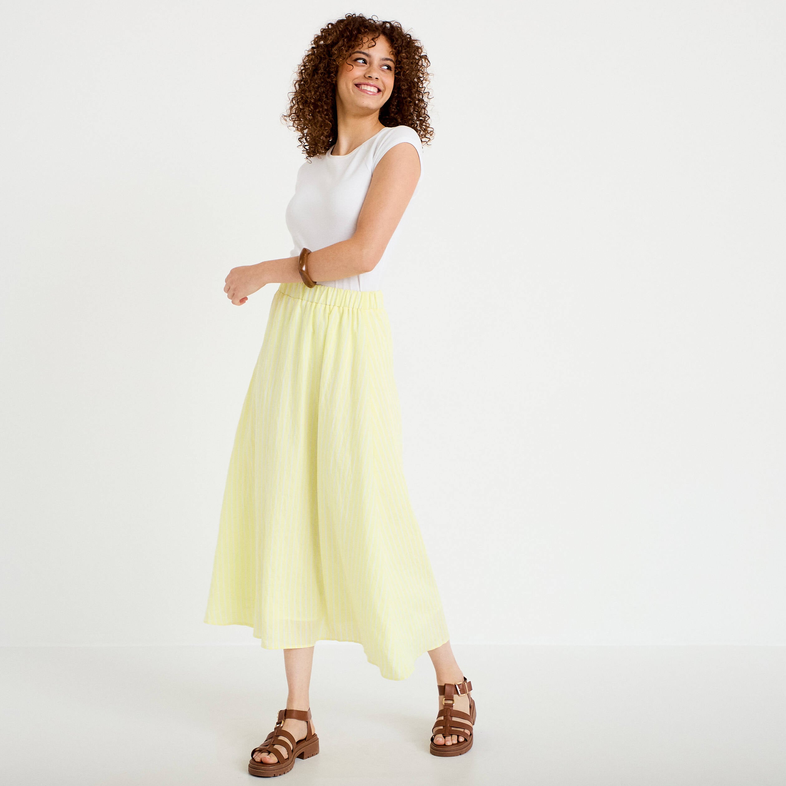 Jupon &eacute;vas&eacute; longueur 3/4 jaune femme