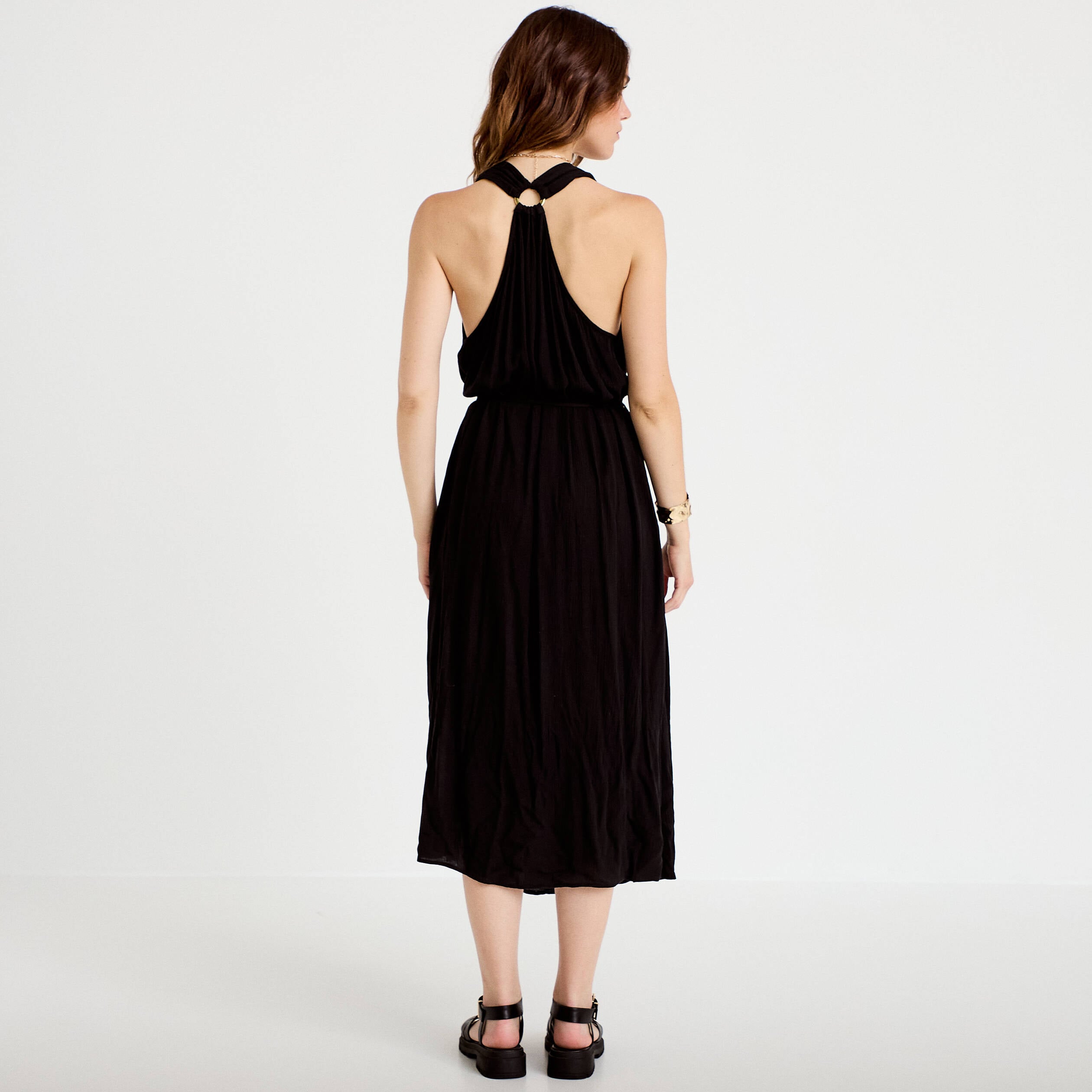 Robe longue droite fines bretelles col v noir femme