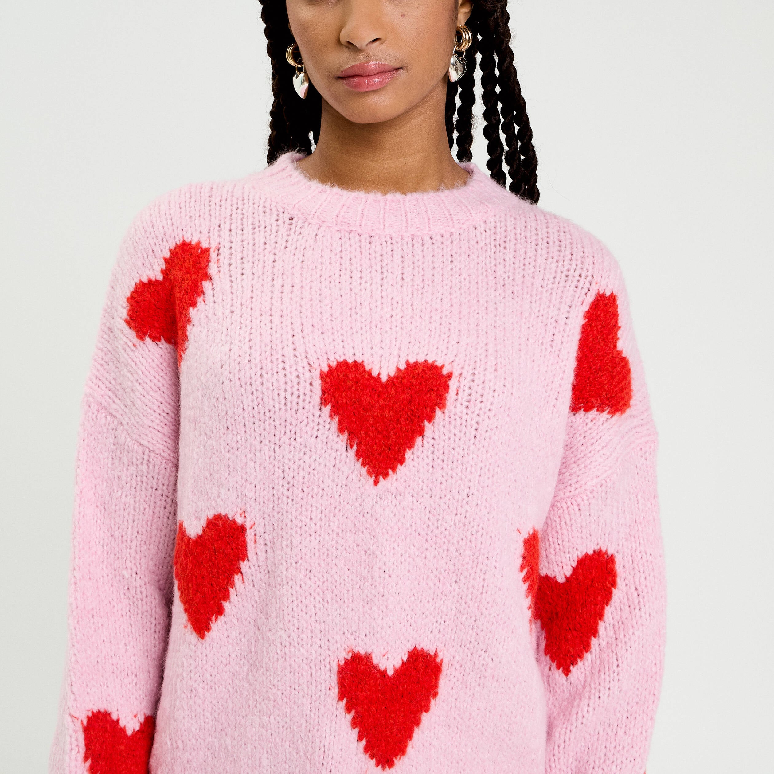 Pull oversize motif coeurs rose clair femme