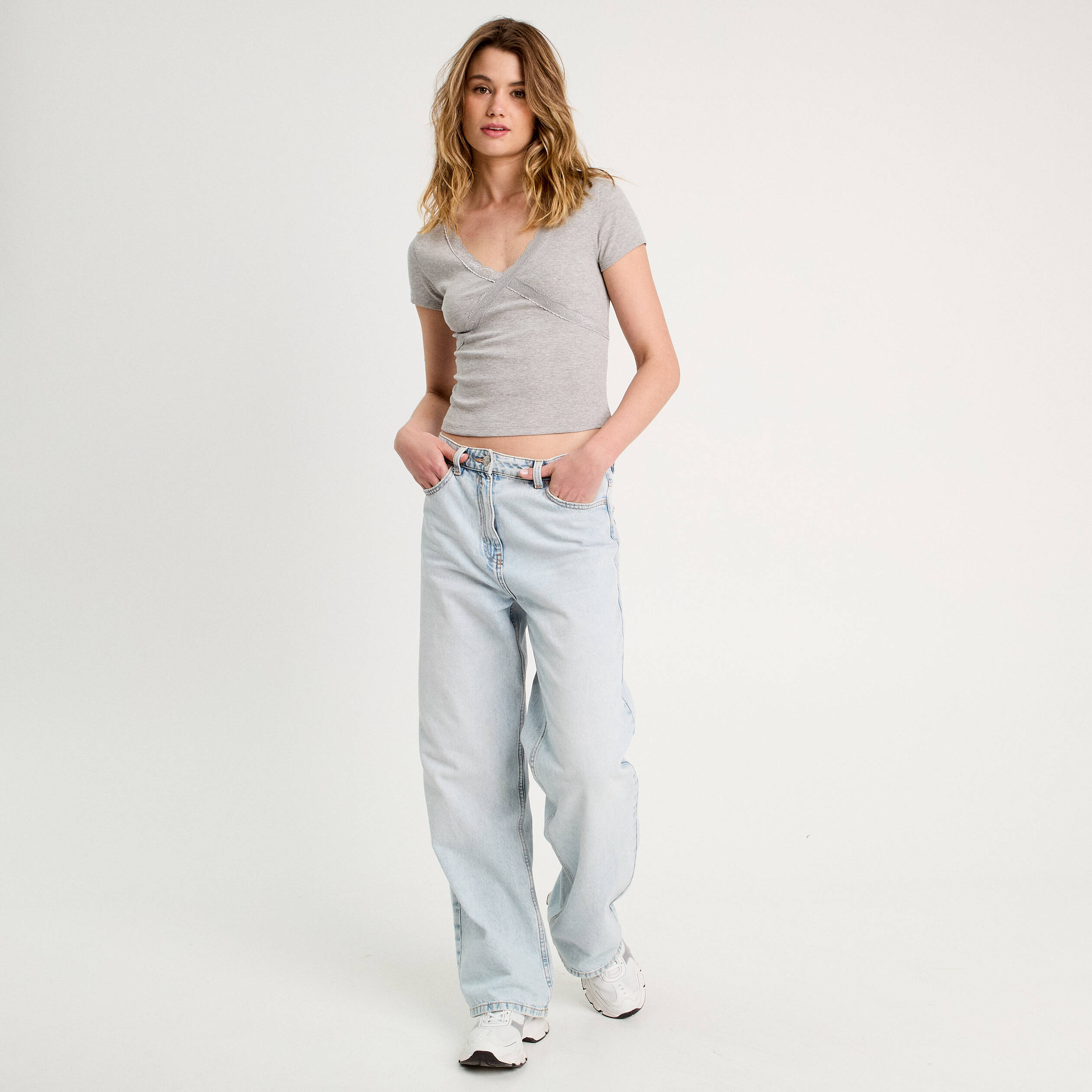 T -shirt manches courtes gris clair femme
