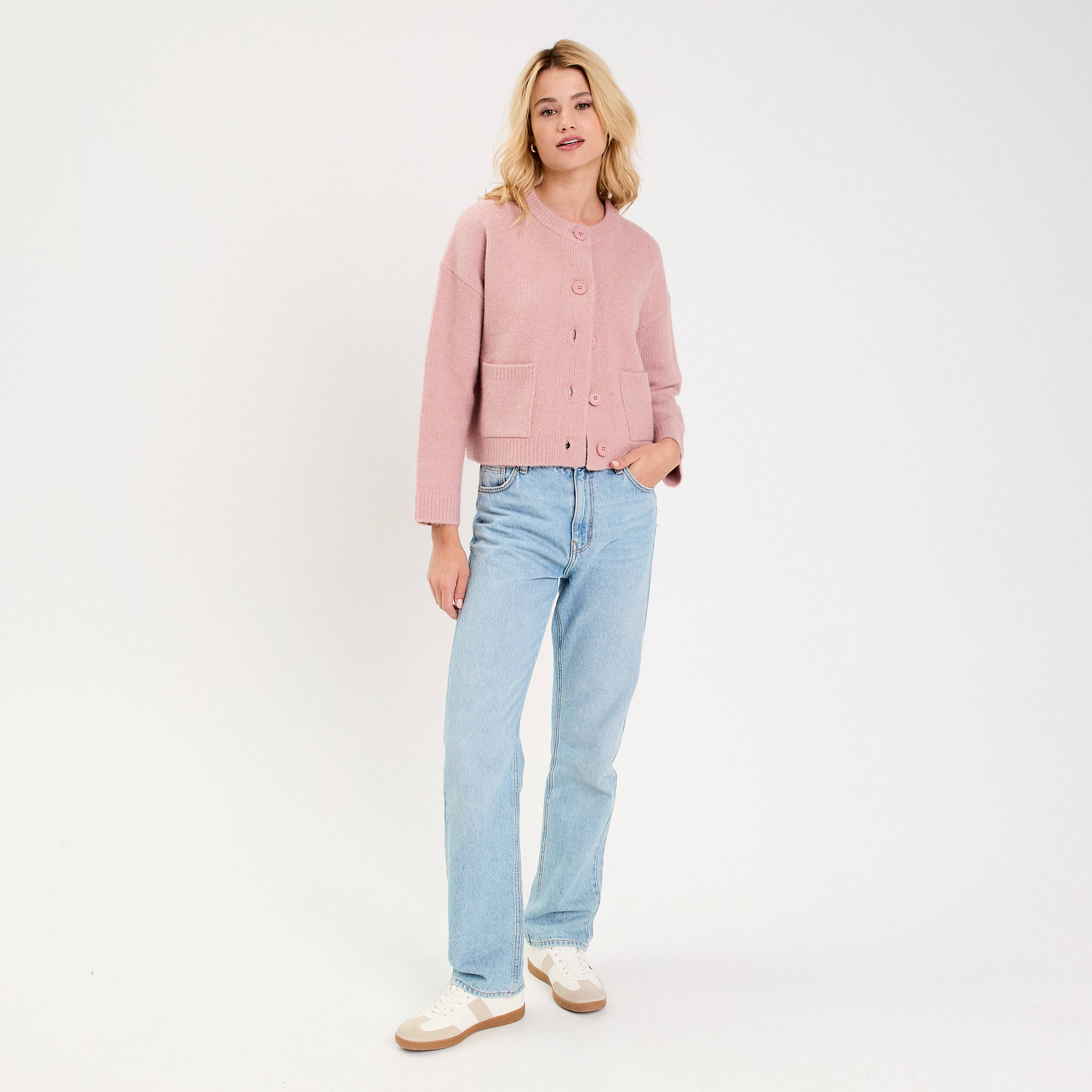Gilet bouclette col rond manches longues rose poudr&eacute;e femme