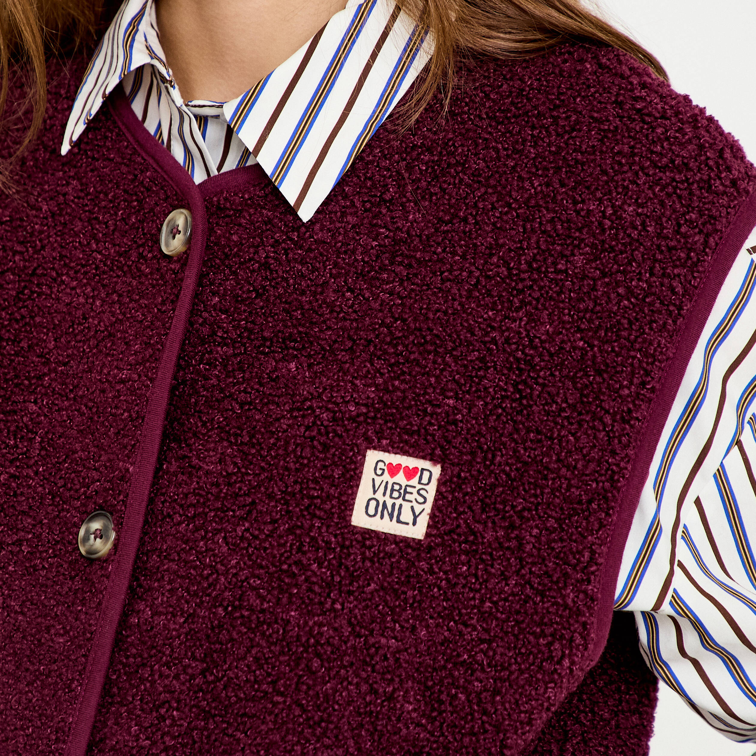 Veste sans manches fausse fourrure prune femme