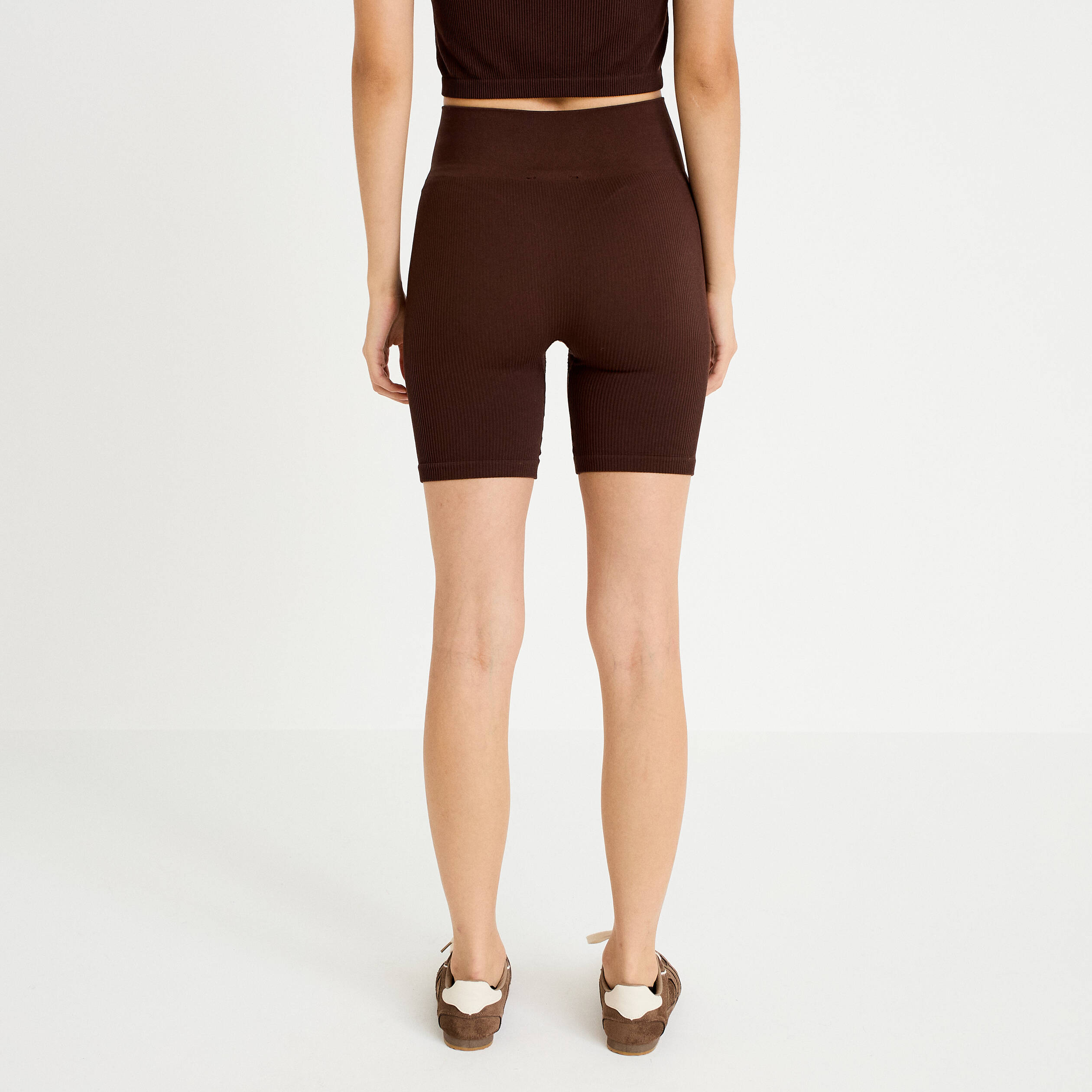 Short cycliste sans couture marron fonc&eacute; femme